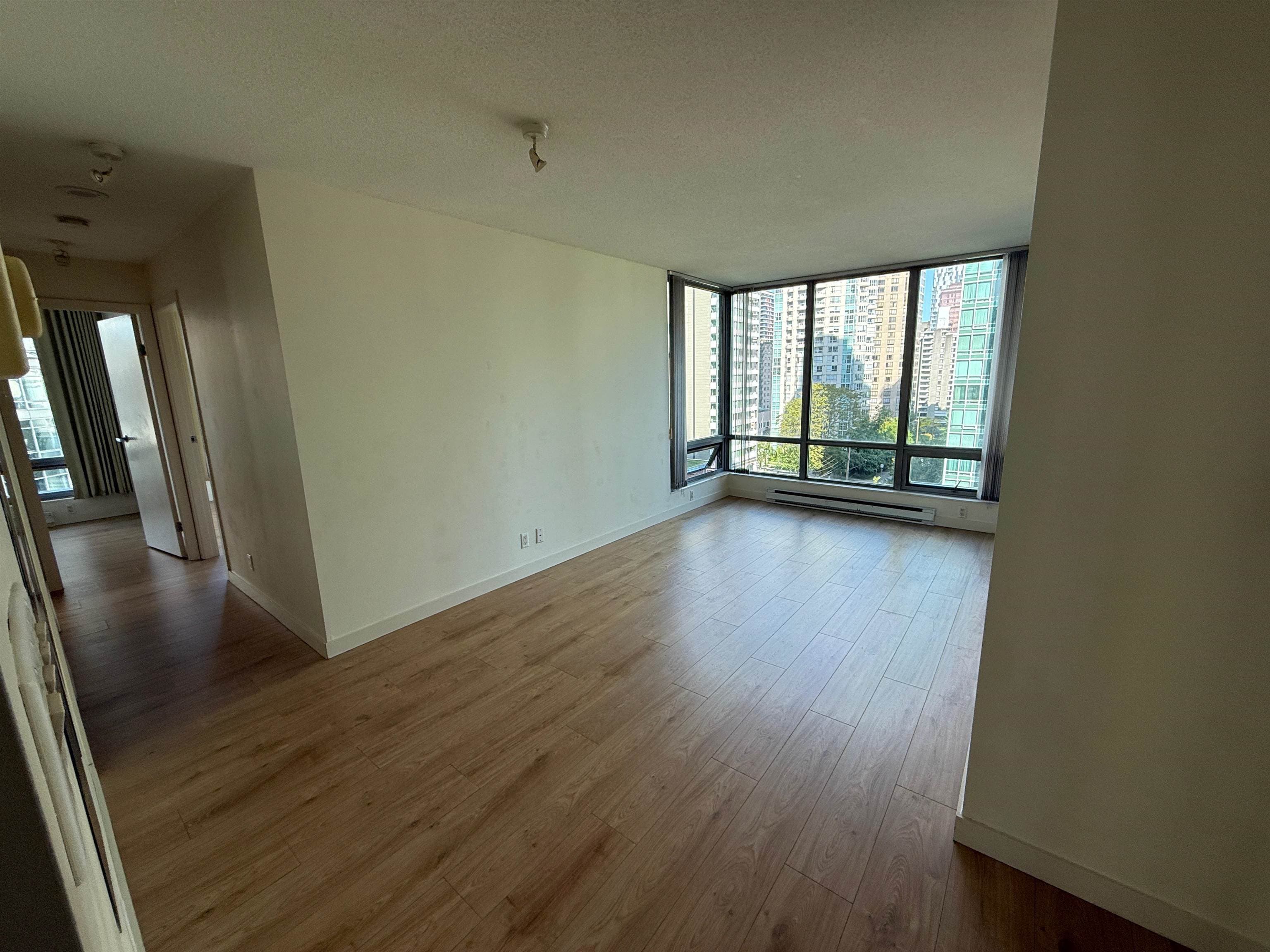 1108 - 1200 W Georgia Street, Vancouver, V6E 4R2 — photo 3
