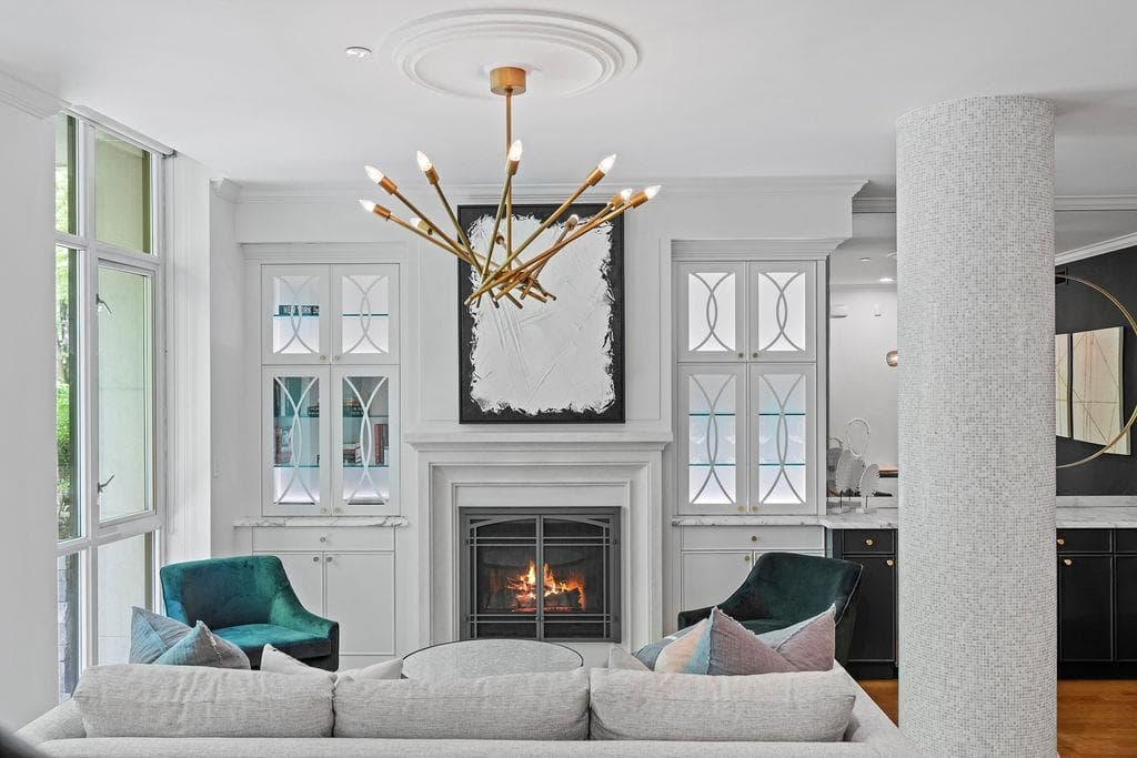 471 Beach Crescent, Vancouver, V6Z 3B9 — photo 2