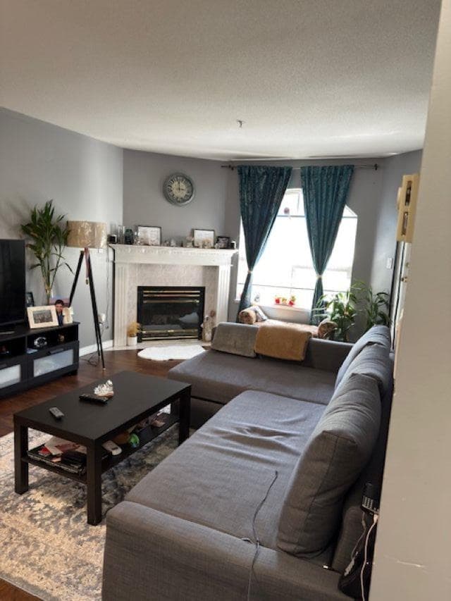 311 - 12733 72 Avenue, Surrey, V3W 2M7 — photo 2
