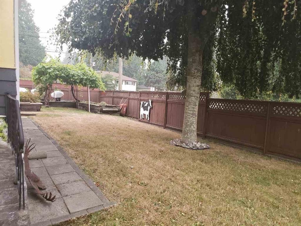 9678 Princess Drive, Surrey, V3V 2T4 — photo 3