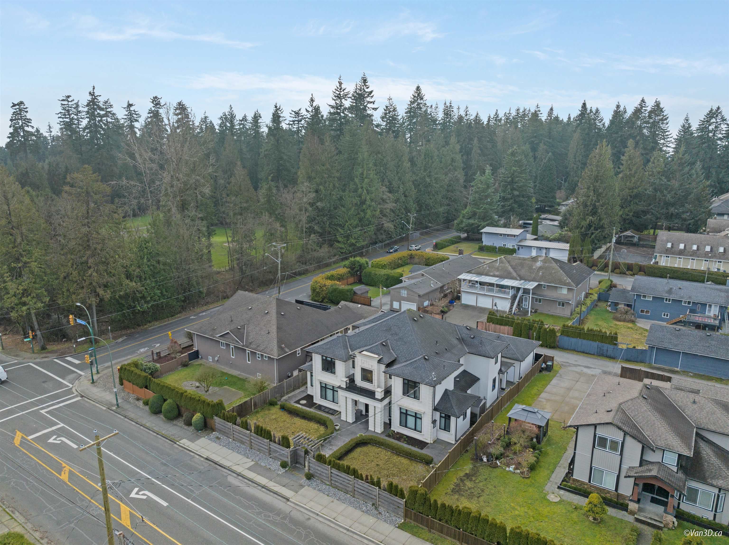 656 Blue Mountain Street, Coquitlam, V3J 4R6 — photo 3