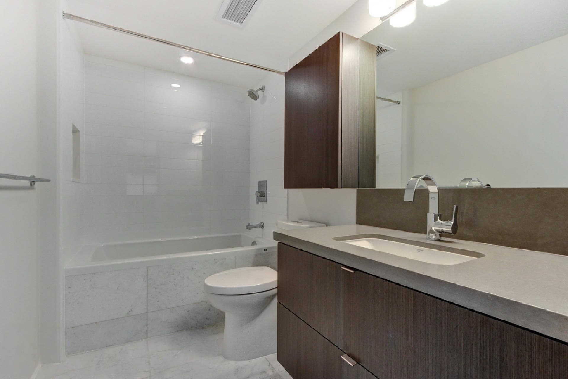 1801 - 8189 Cambie Street, Vancouver, V6P 0G6 — photo 4