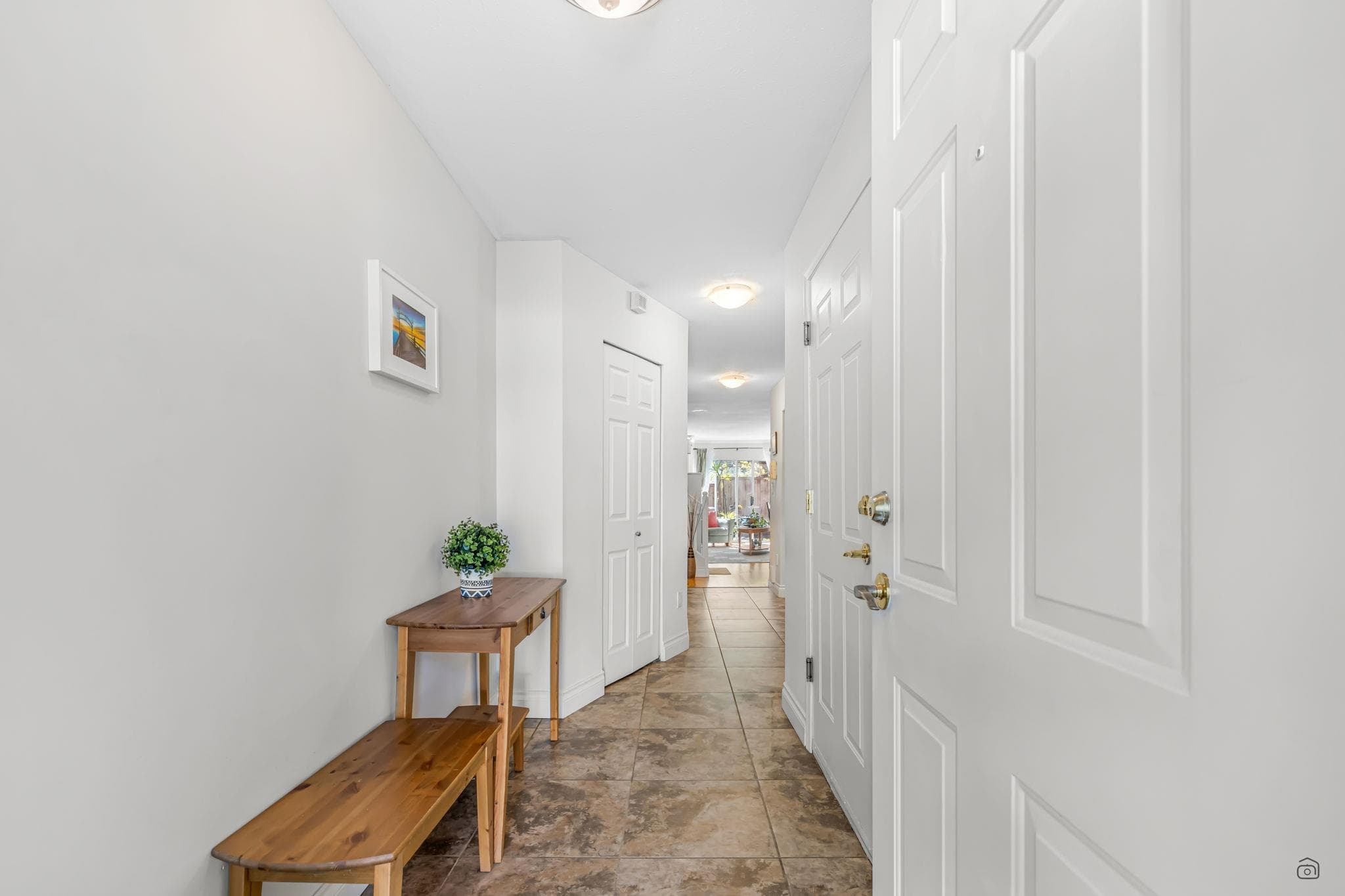 21 - 1828 Lilac Drive, Surrey, V4A 5C9 — photo 5