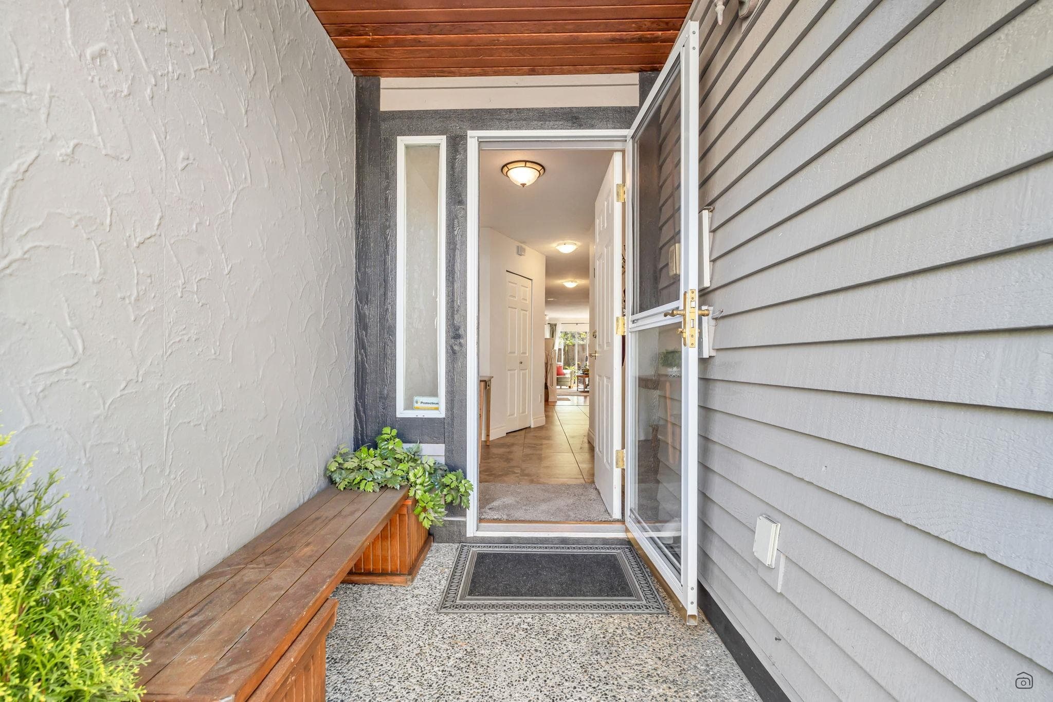 21 - 1828 Lilac Drive, Surrey, V4A 5C9 — photo 4