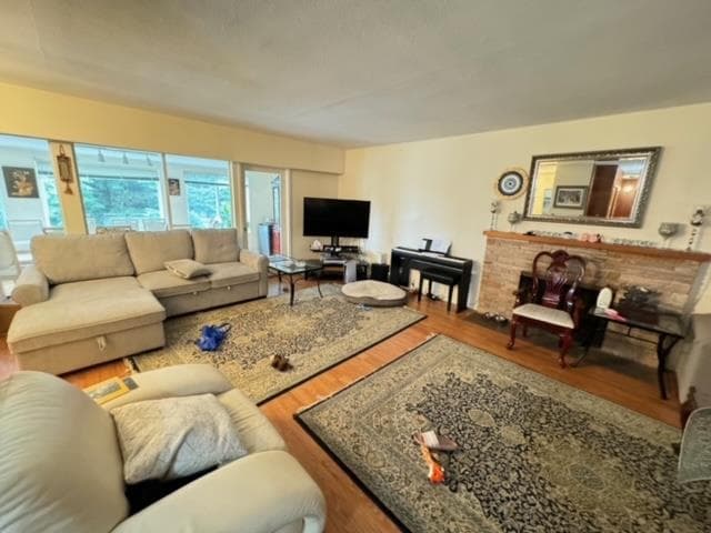 1490 Mathers Avenue, West Vancouver, V7T 2G7 — photo 2