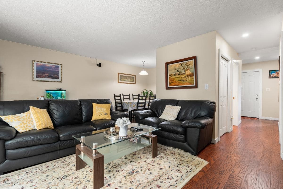 883 Old Lillooet Road, North Vancouver, V7J 2H6 — photo 4