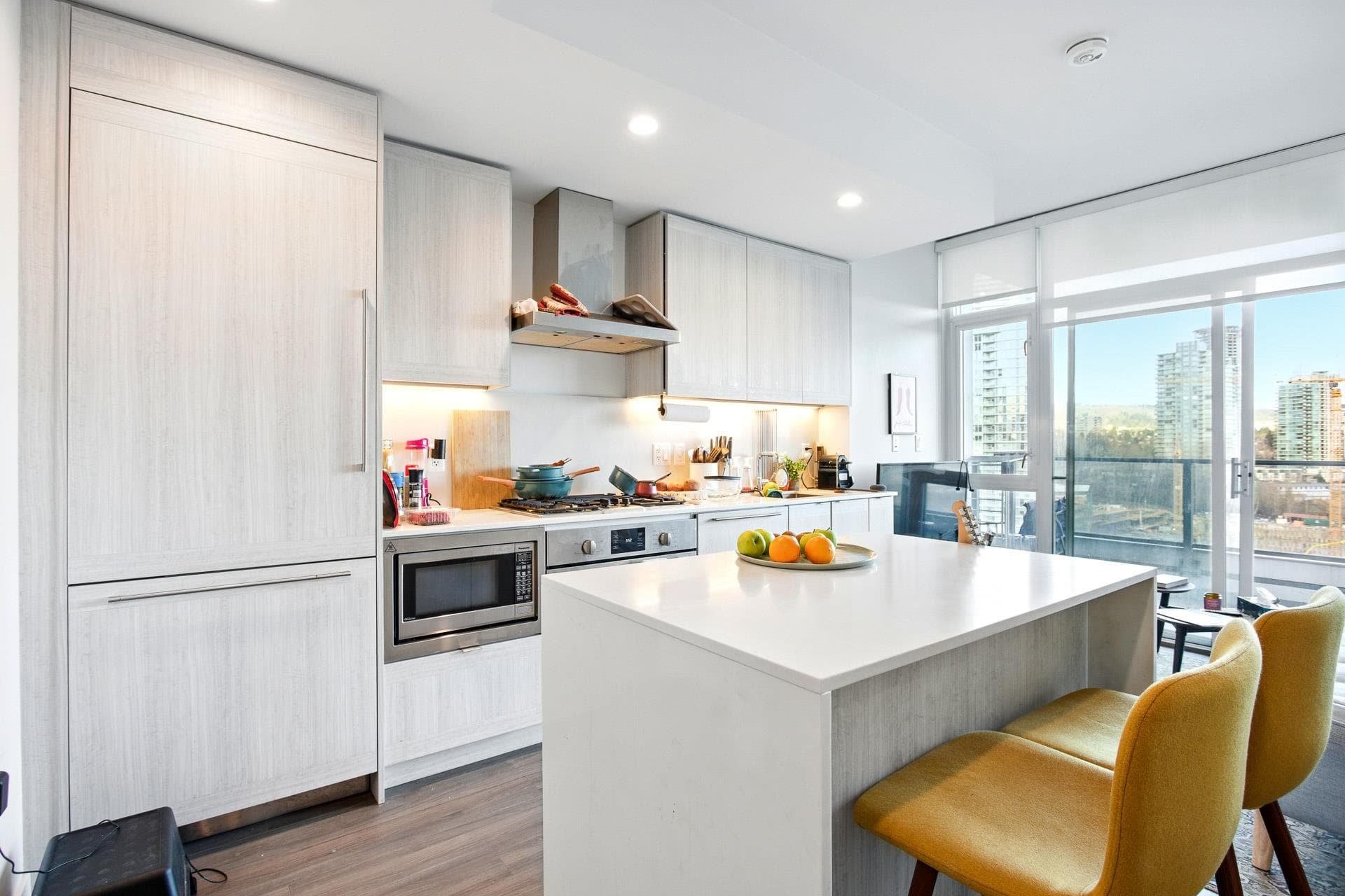 1203 - 2351 Beta Avenue, Burnaby, V5C 0M2 — photo 2