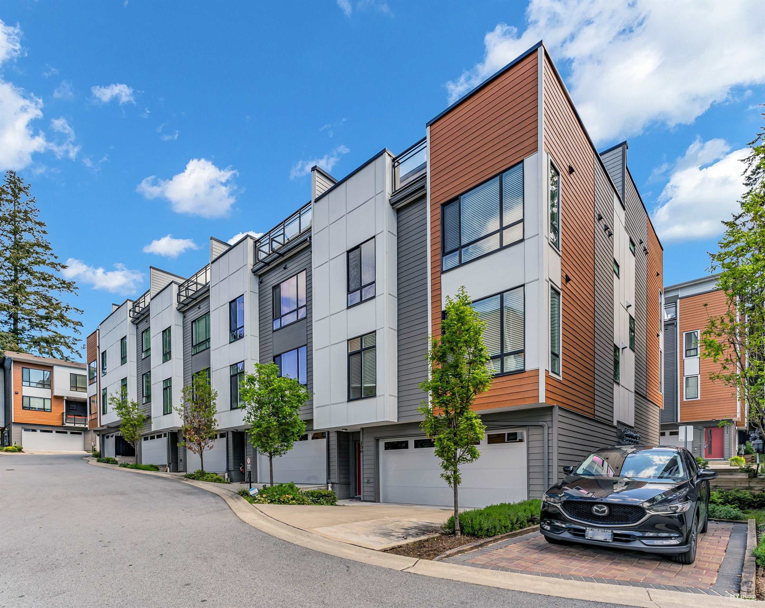 156 - 16433 19 Avenue, Surrey, V3Z 0Z1 — photo 1