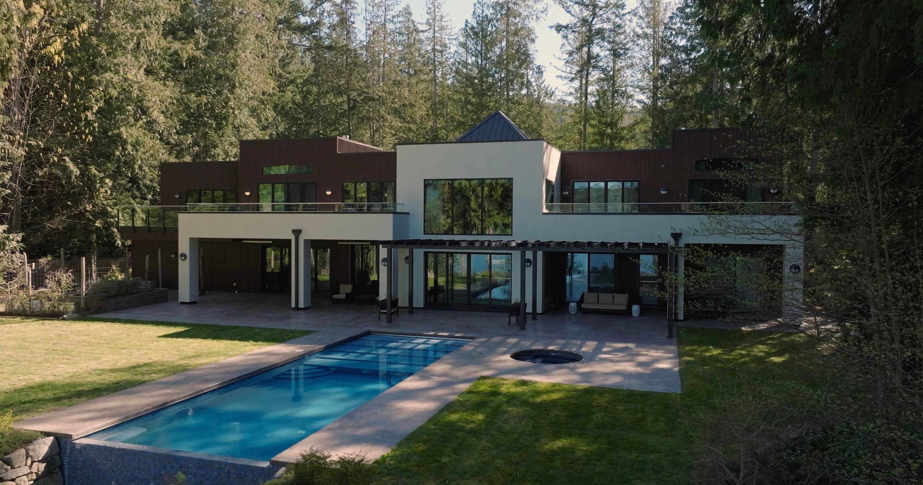 6119 Sechelt Inlet Road, Sechelt