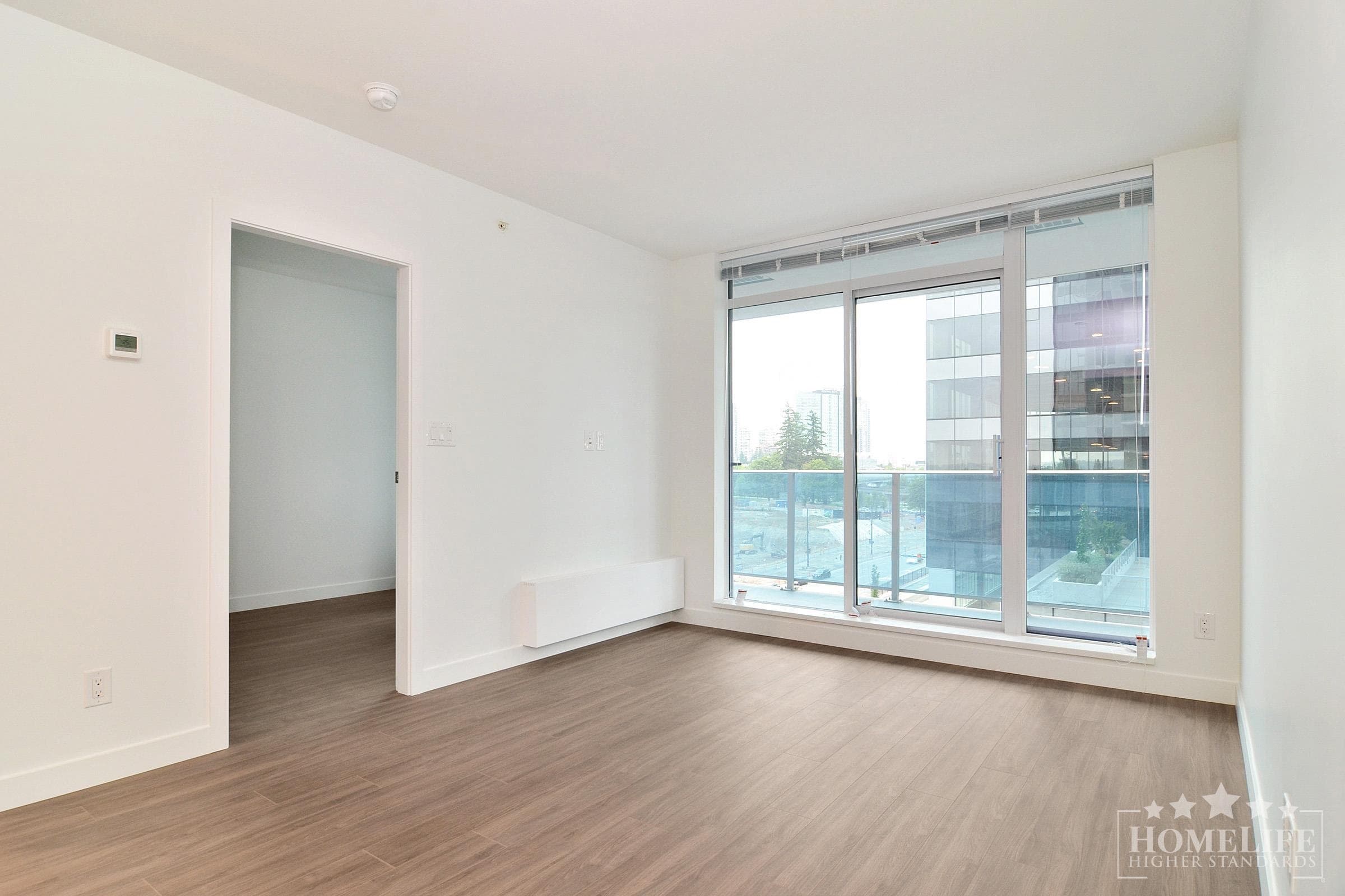 705 - 13615 Fraser Highway, Surrey, V3T 2V6 — photo 3