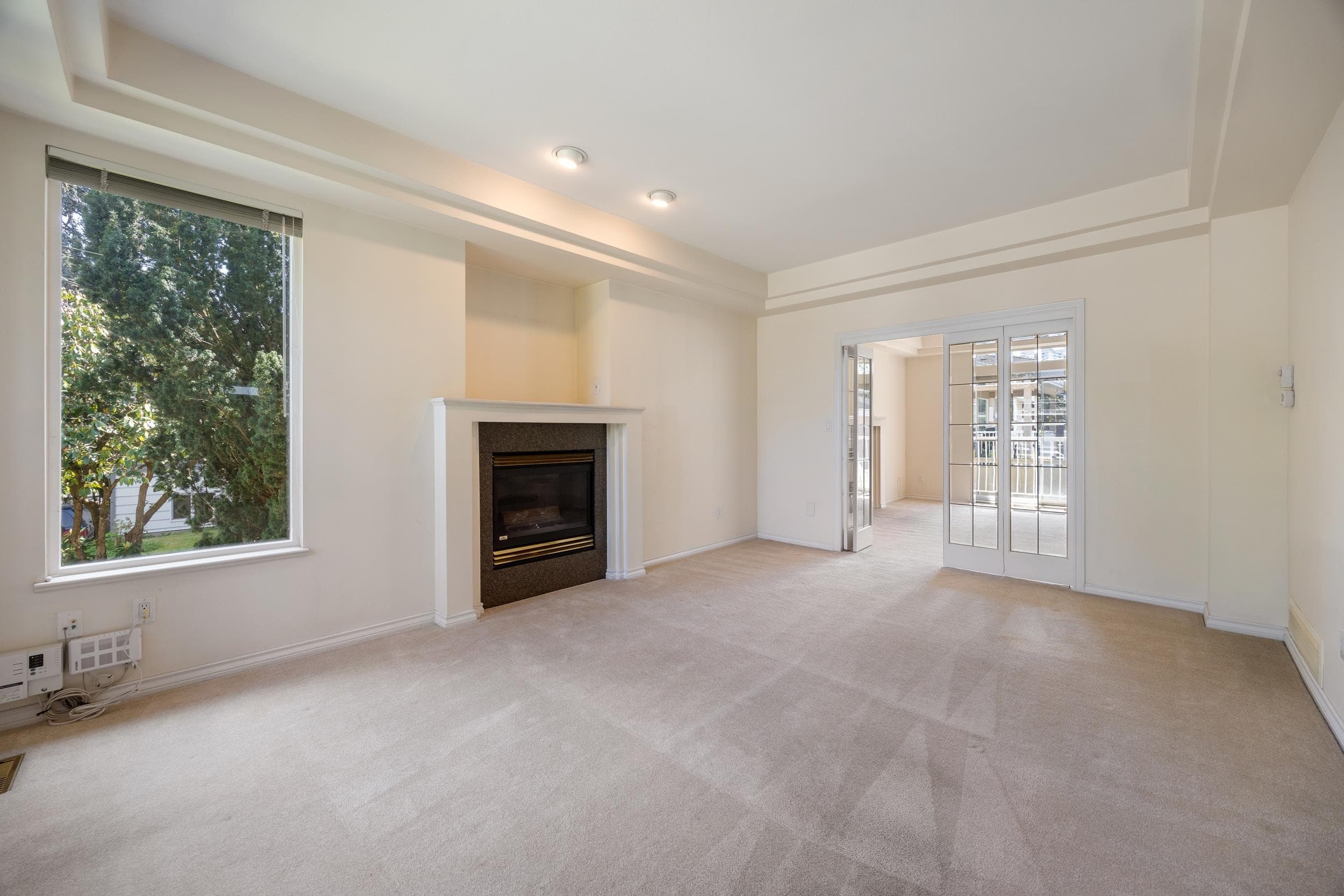4080 Brandon Street, Burnaby, V5G 2P8 — photo 4