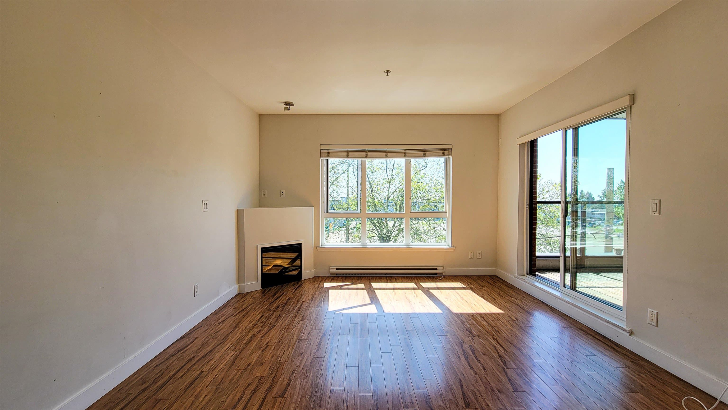 311 - 7655 Edmonds Street, Burnaby, V3N 1B6 — photo 3