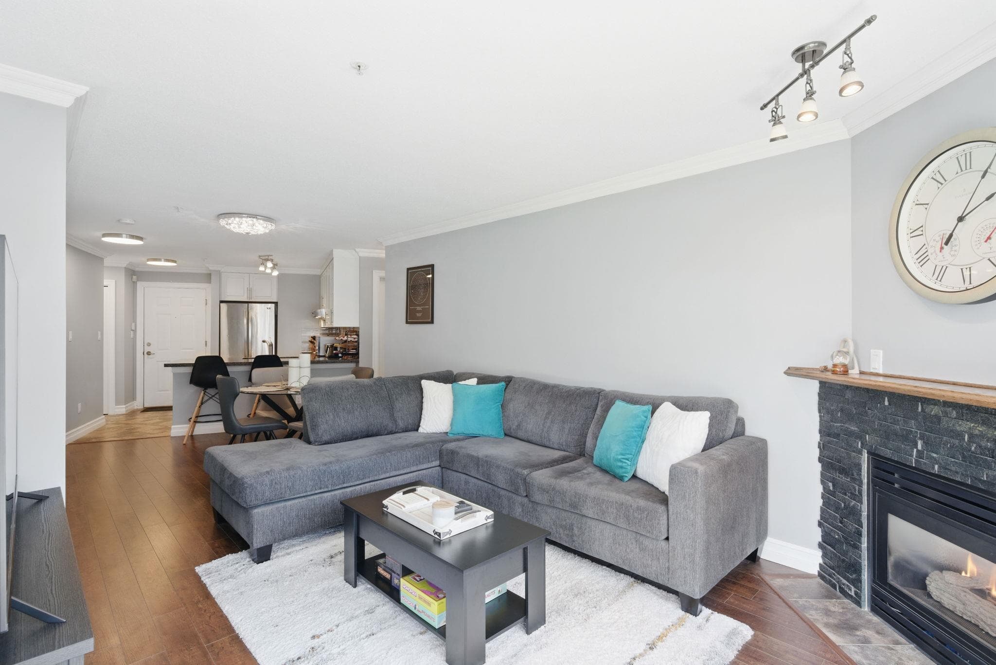 223 - 5880 Dover Crescent, Richmond, V7C 5P5 — photo 3