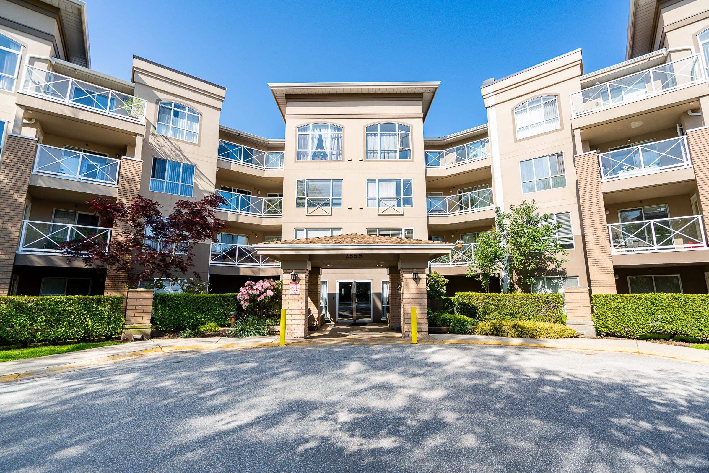 403 - 2559 Parkview Lane, Port Coquitlam