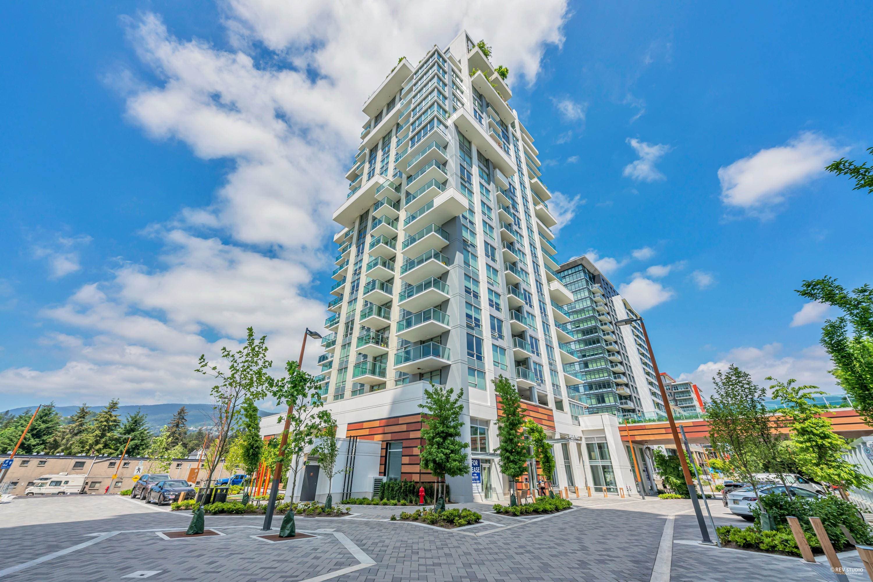 1204 - 1675 Lions Gate Lane, Vancouver