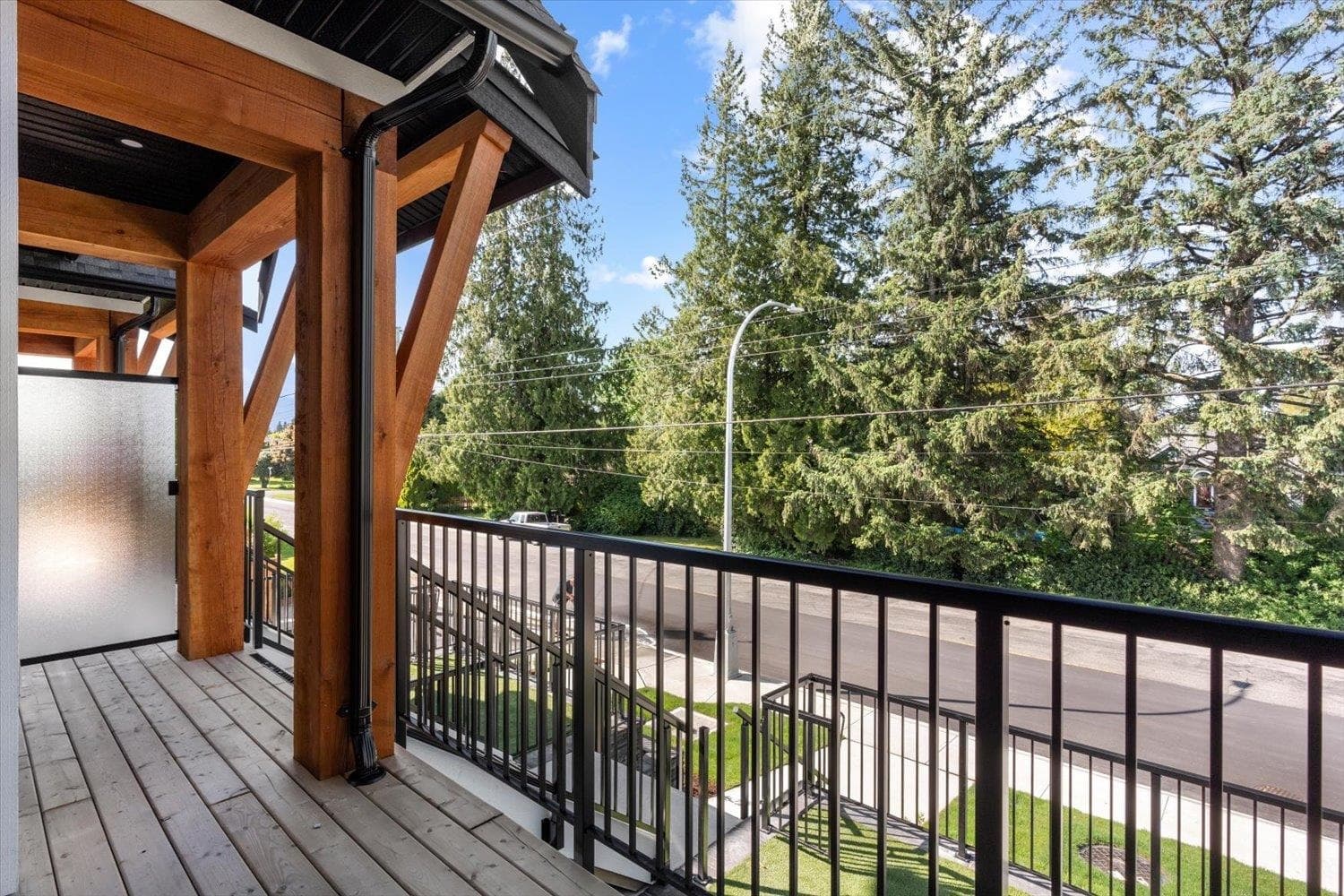 2 - 46106 Riverside Drive, Chilliwack, V2P 3K9 — photo 3