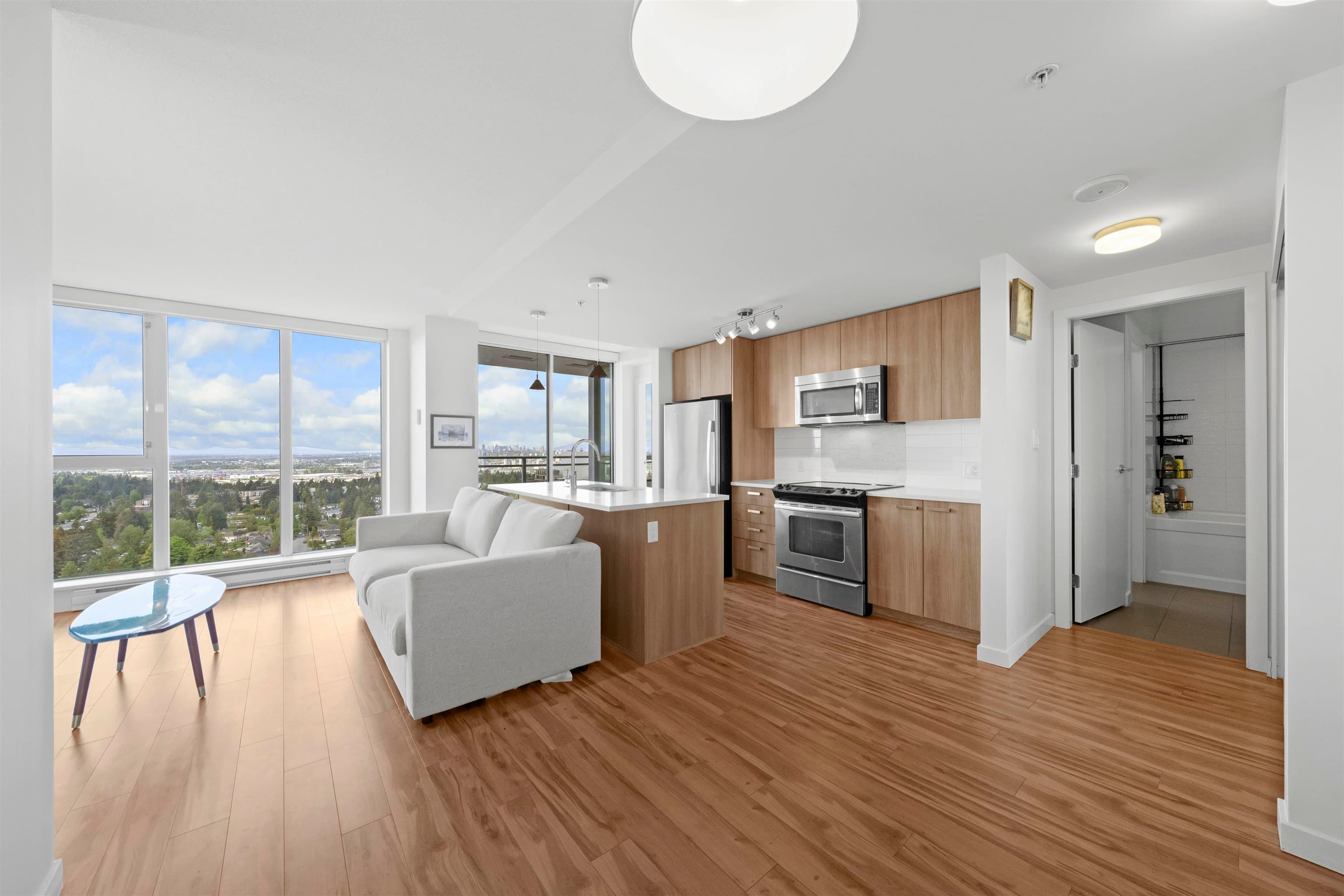 3609 - 13325 102a Avenue, Surrey, V3T 0J5 — photo 5