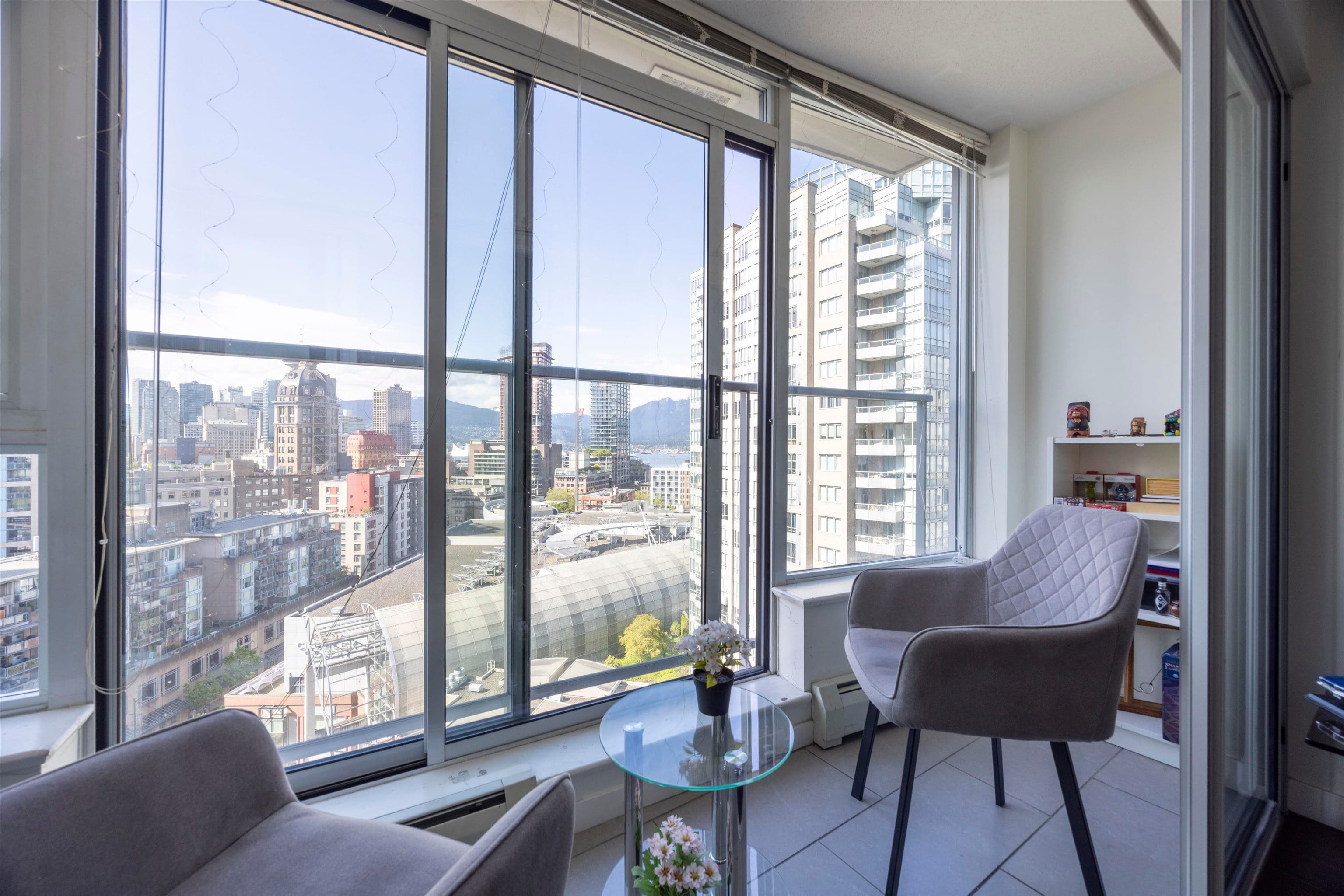 2006 - 58 Keefer Place, Vancouver, V6B 0B8 — photo 4