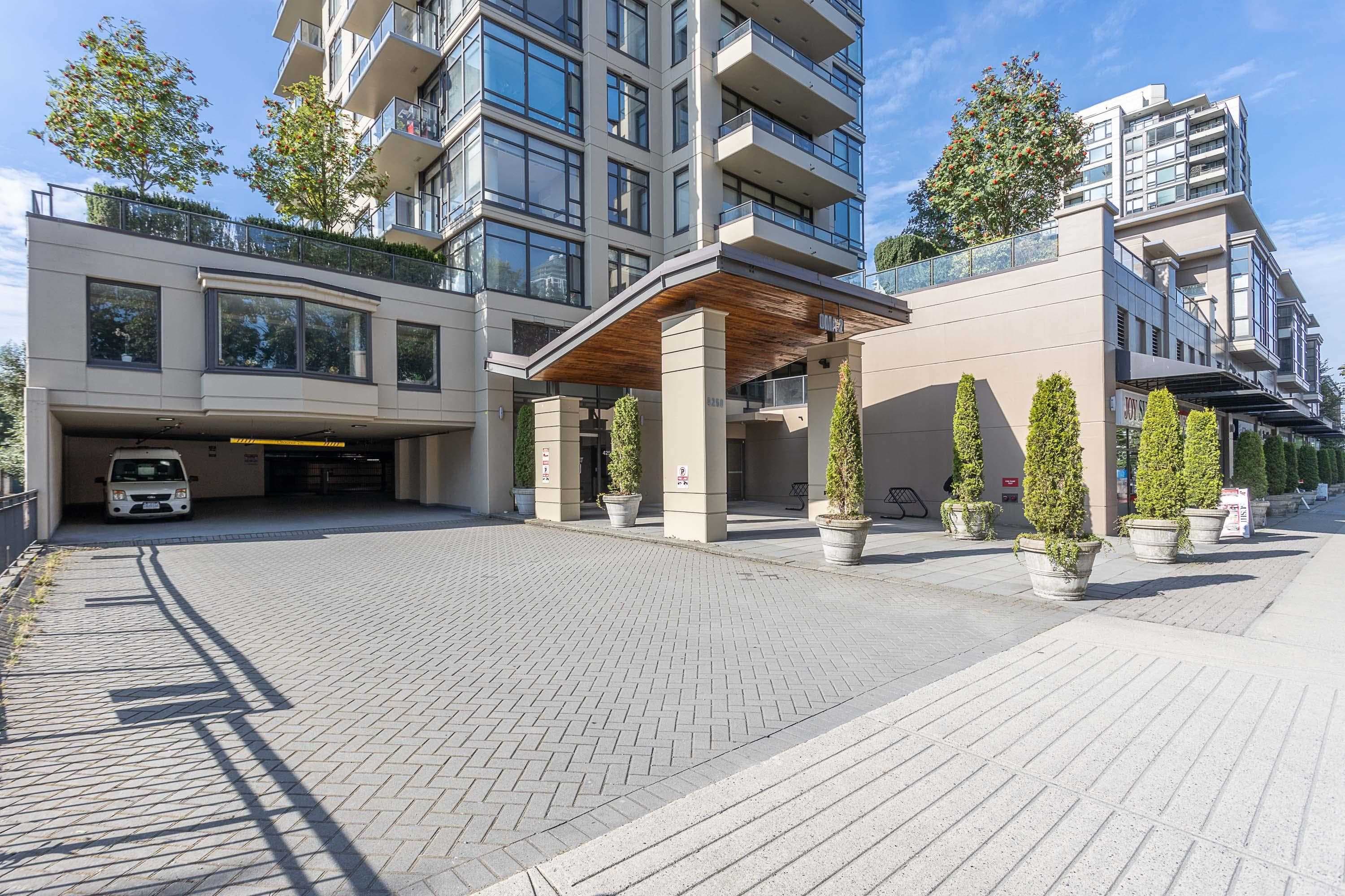 902 - 4250 Dawson Street, Burnaby, V5C 4B1 — photo 2