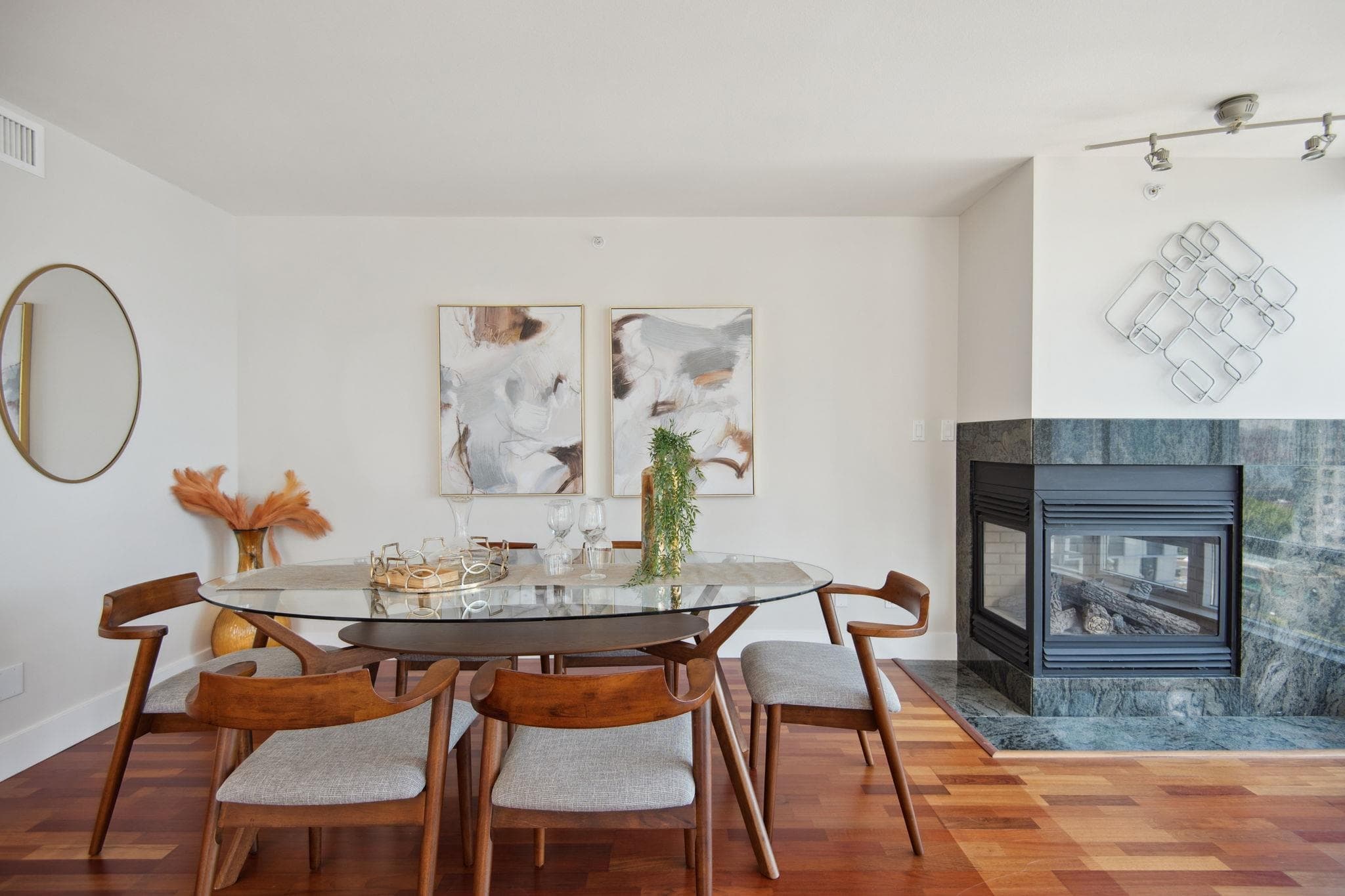 1402 - 499 Broughton Street, Vancouver, V6G 3K1 — photo 3