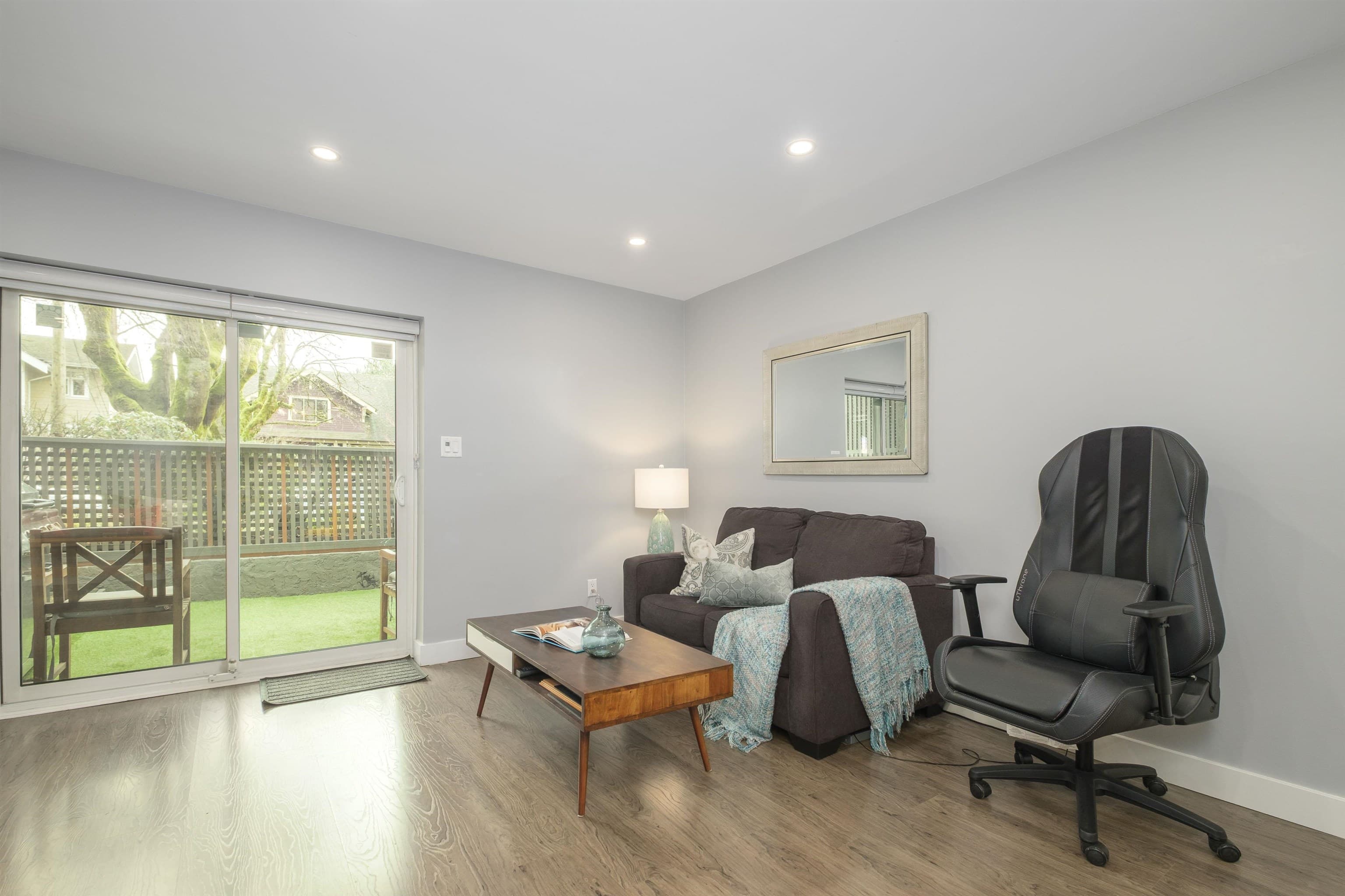 2433 W 6th Avenue, Vancouver, V6K 1W2 — photo 5