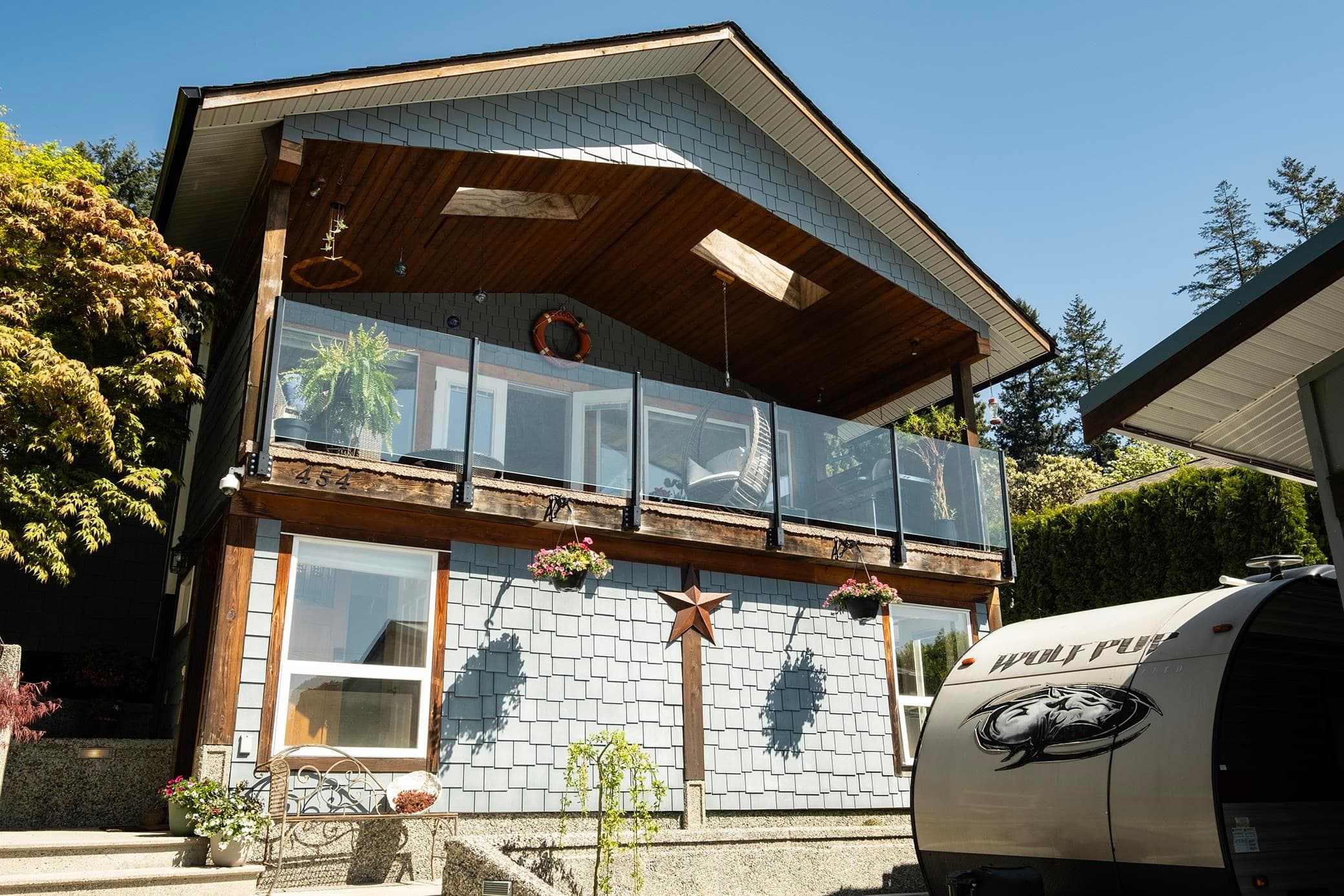 454 Central Avenue, Gibsons