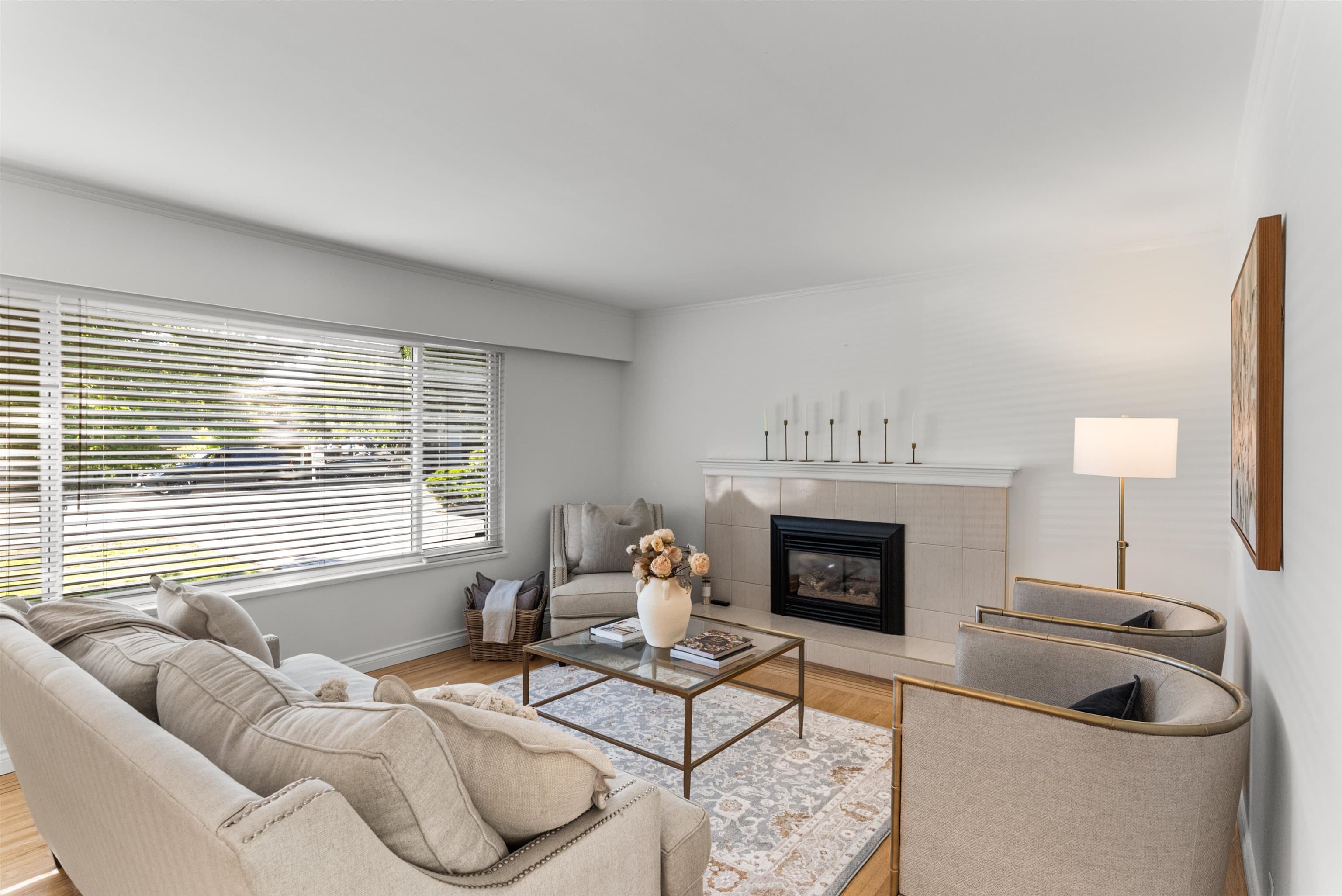 861 53a Street, Delta, V4M 3C8 — photo 3