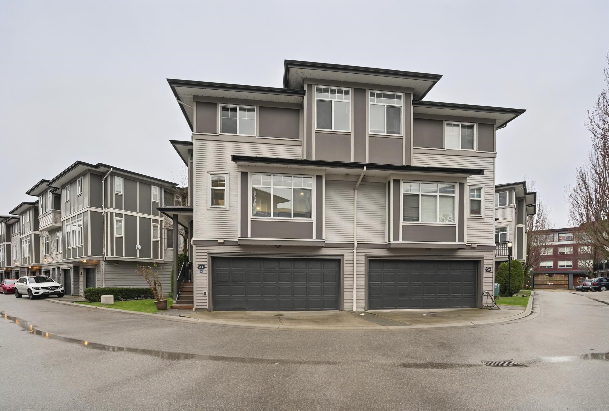 57 - 1010 Ewen Avenue, New Westminster, V3M 5C9 — photo 1