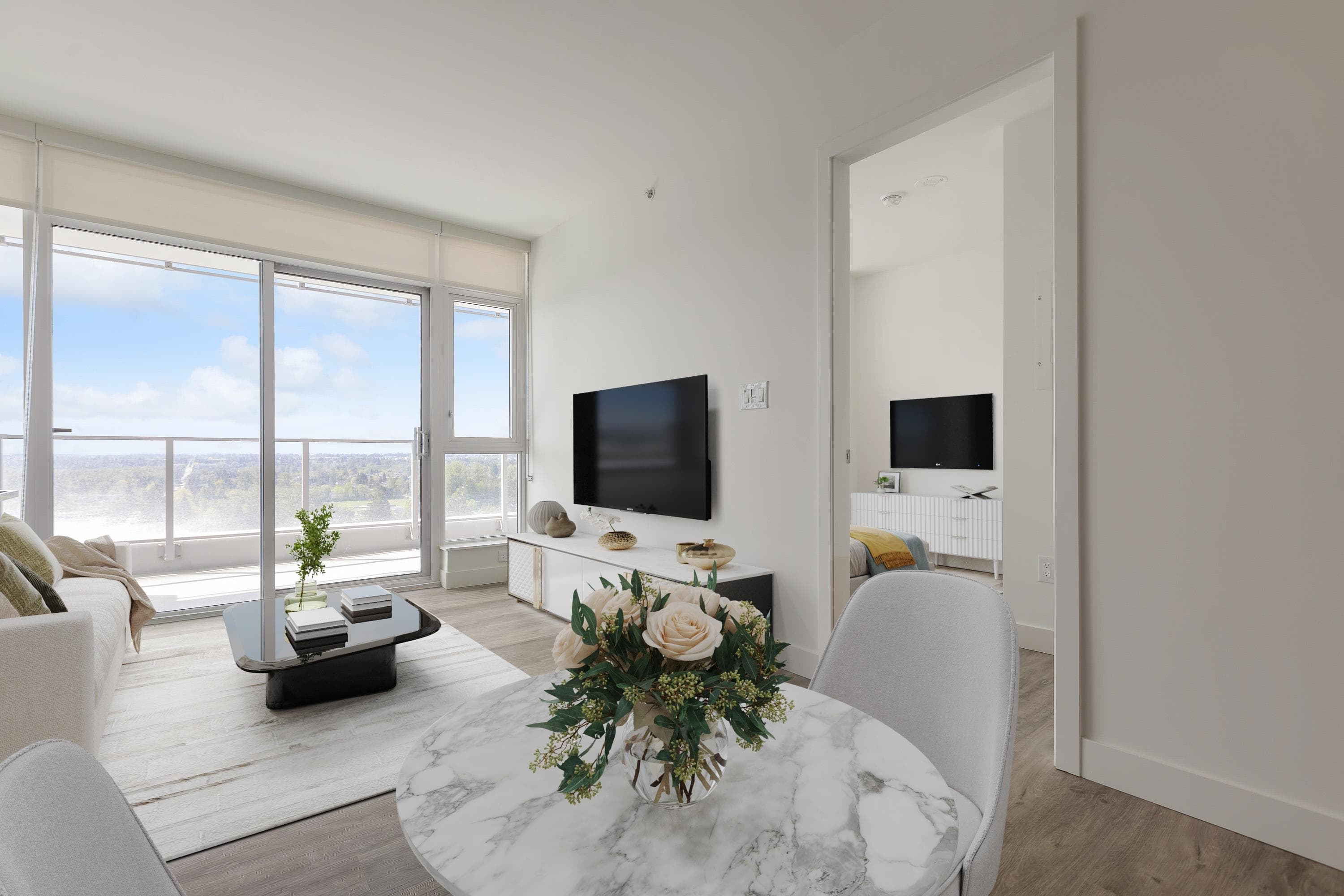1301 - 9675 King George Boulevard, Surrey, V3T 0T7 — photo 4
