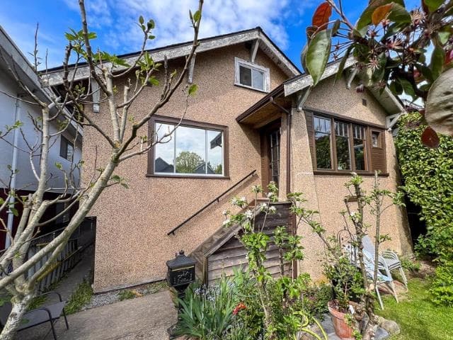 2147 E 1st Avenue, Vancouver