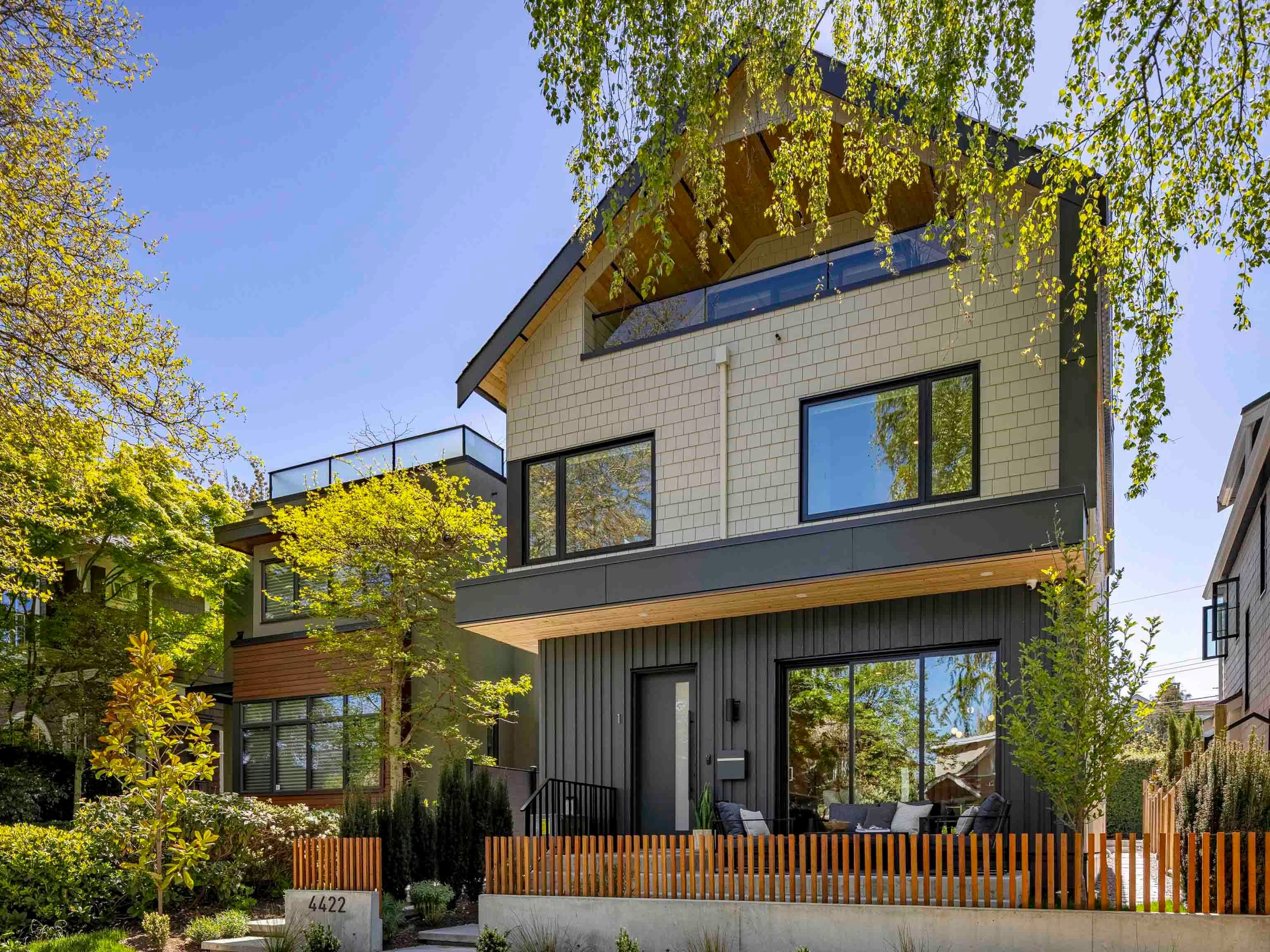 1 - 4422 W 6th Avenue, Vancouver, V6R 1V3 — photo 3