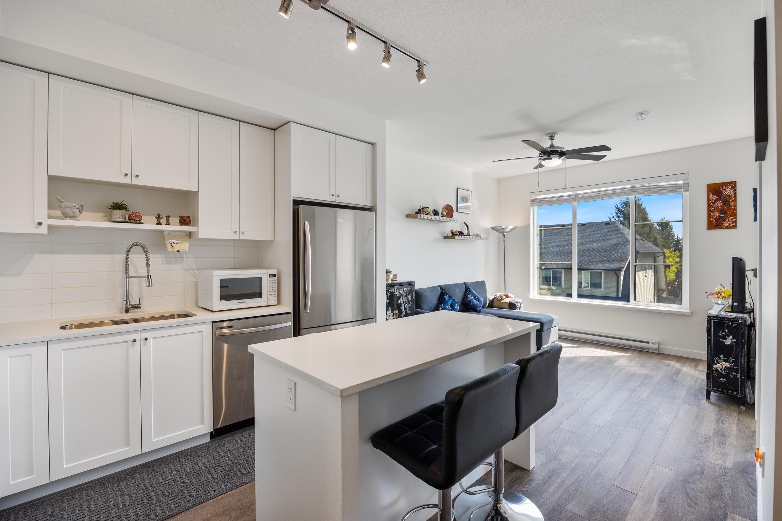 312 - 15835 85 Avenue, Surrey, V4N 6W6 — photo 3