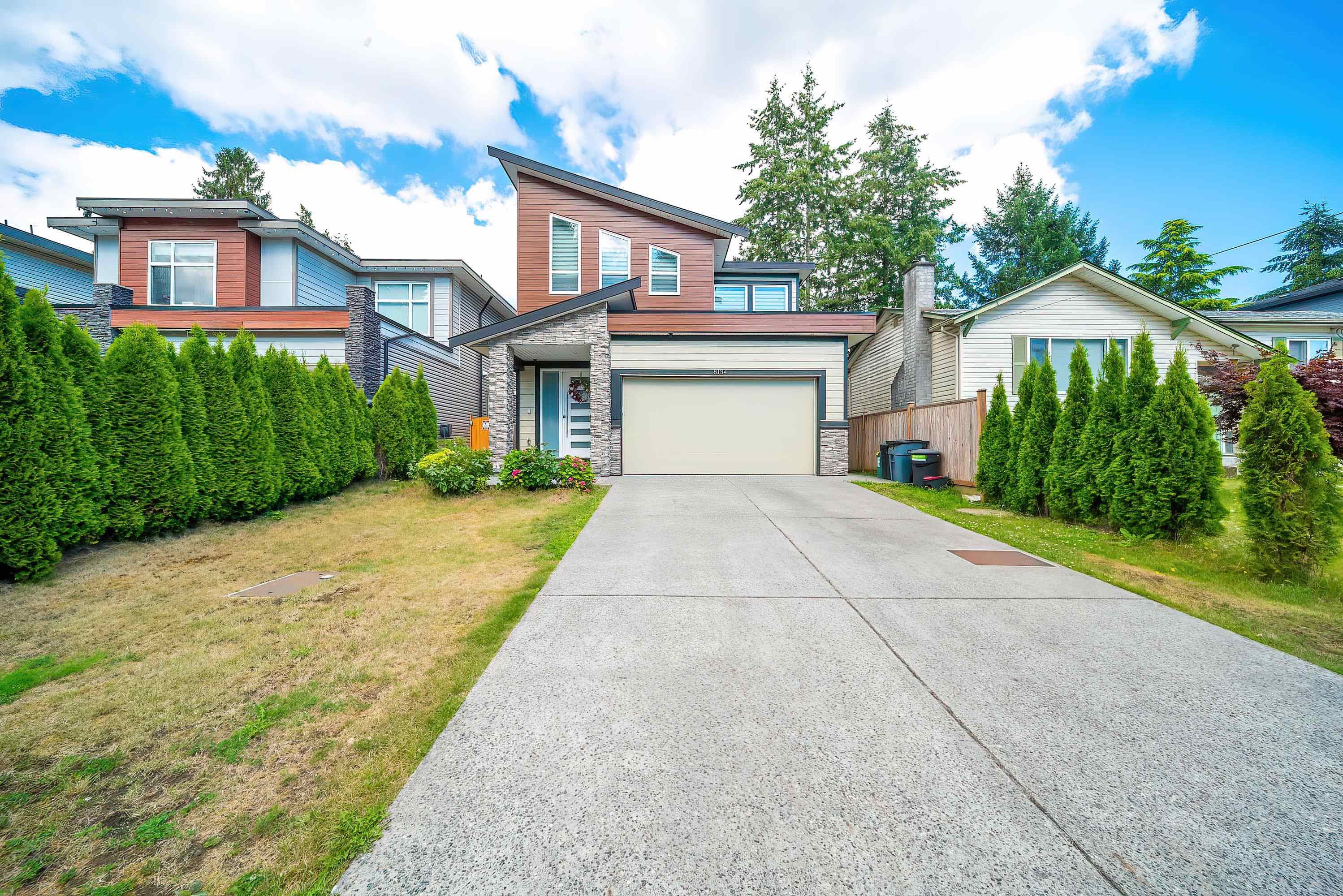 8134 116a Street, Delta