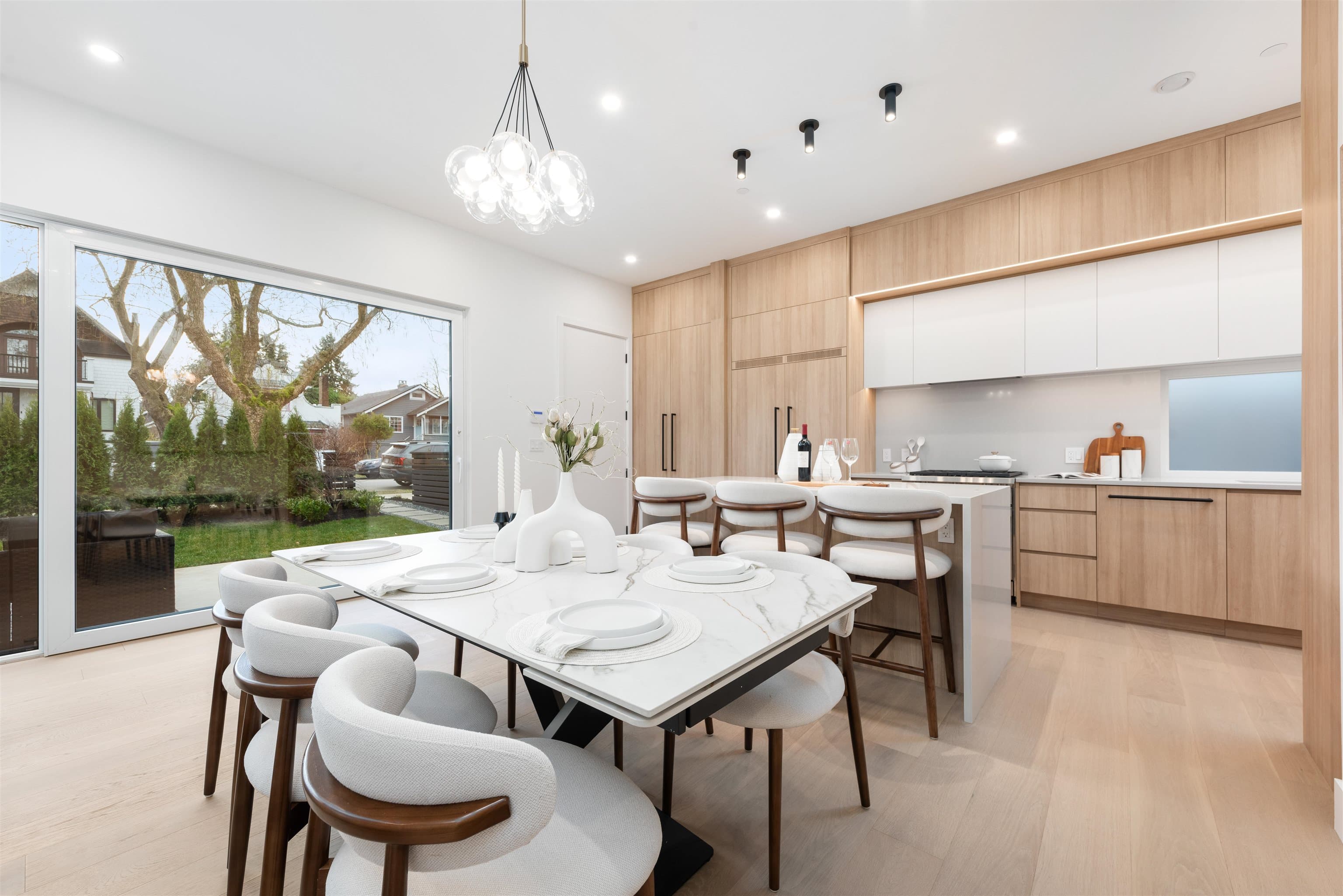 1 - 3151 W 10th Avenue, Vancouver, V6K 2L1 — photo 2