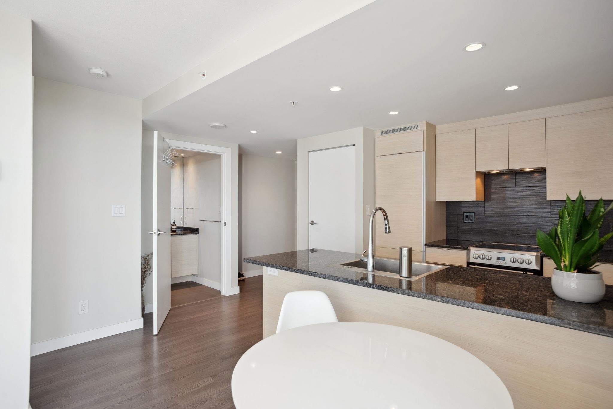2106 - 489 Interurban Way, Vancouver, V5X 0C7 — photo 3