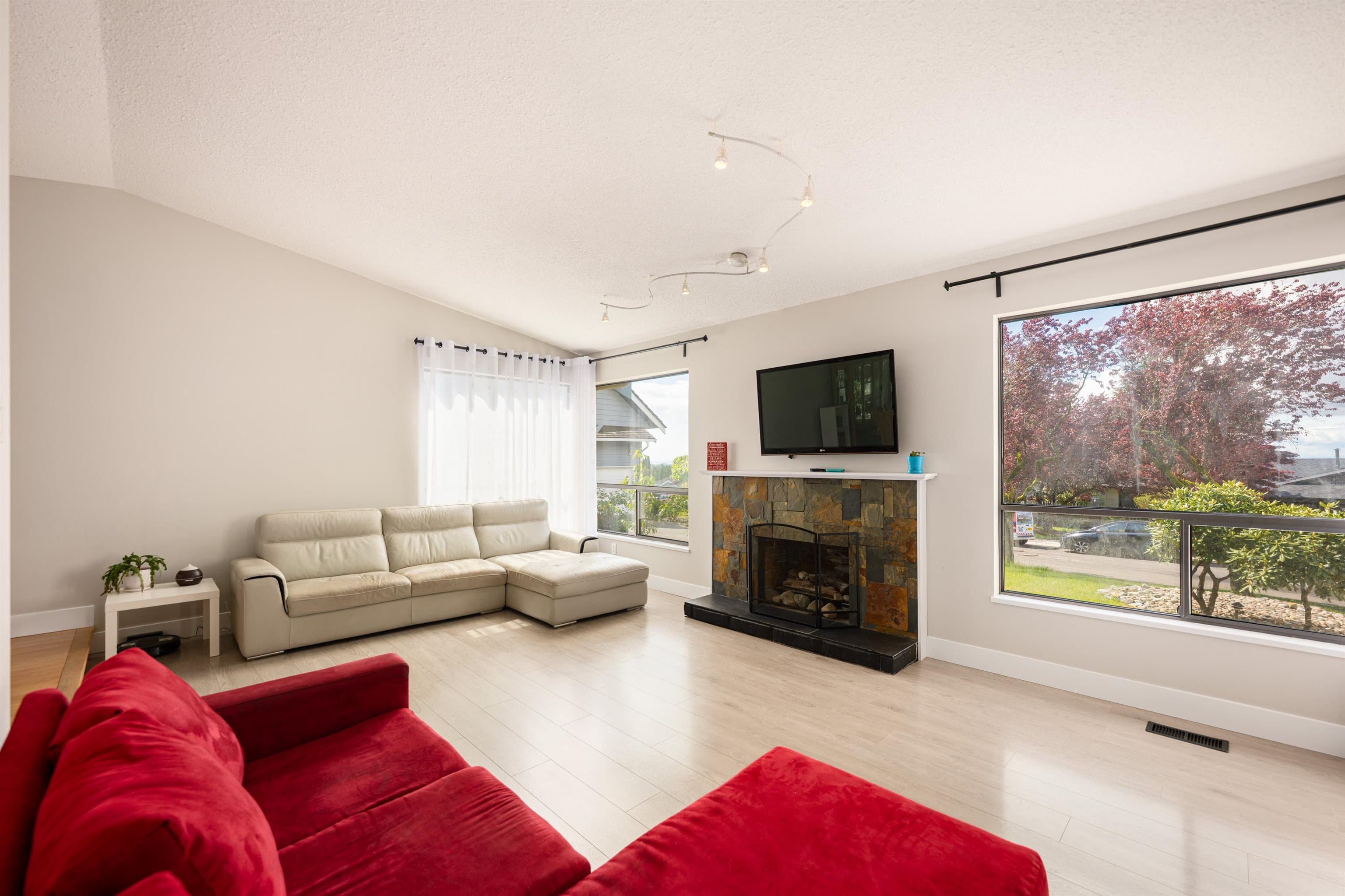 7642 Garfield Drive, Delta, V4C 4E5 — photo 5