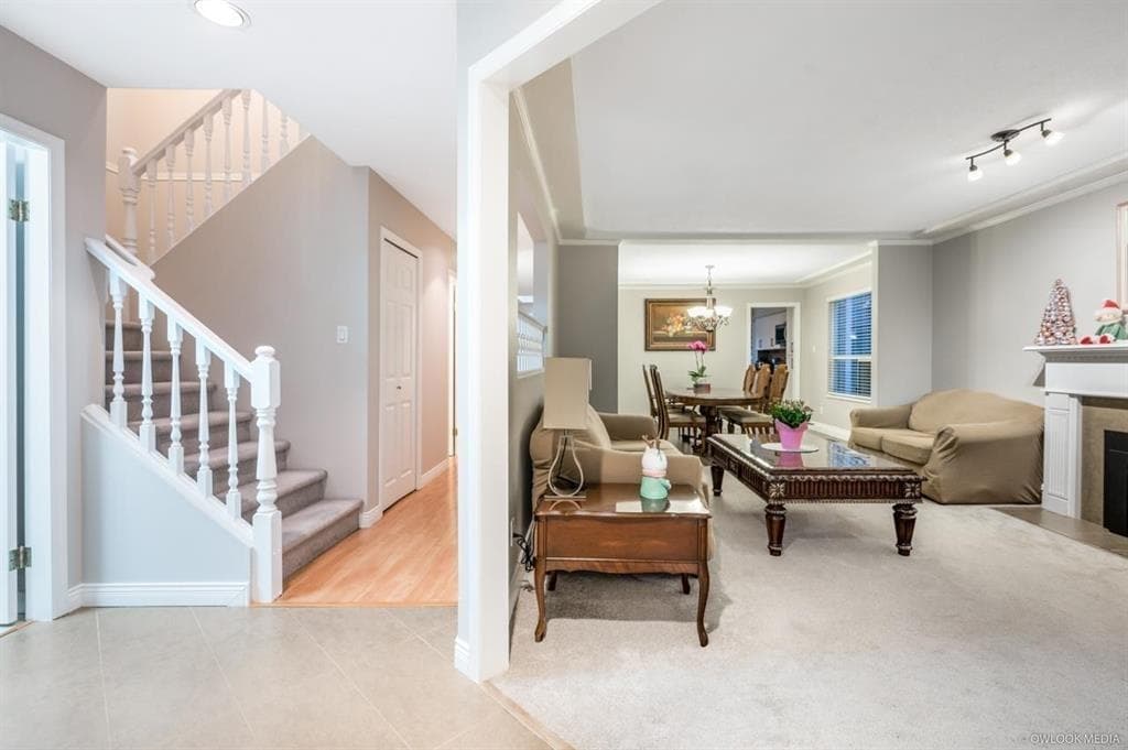 6077 W Boundary Drive, Surrey, V3X 2A7 — photo 3
