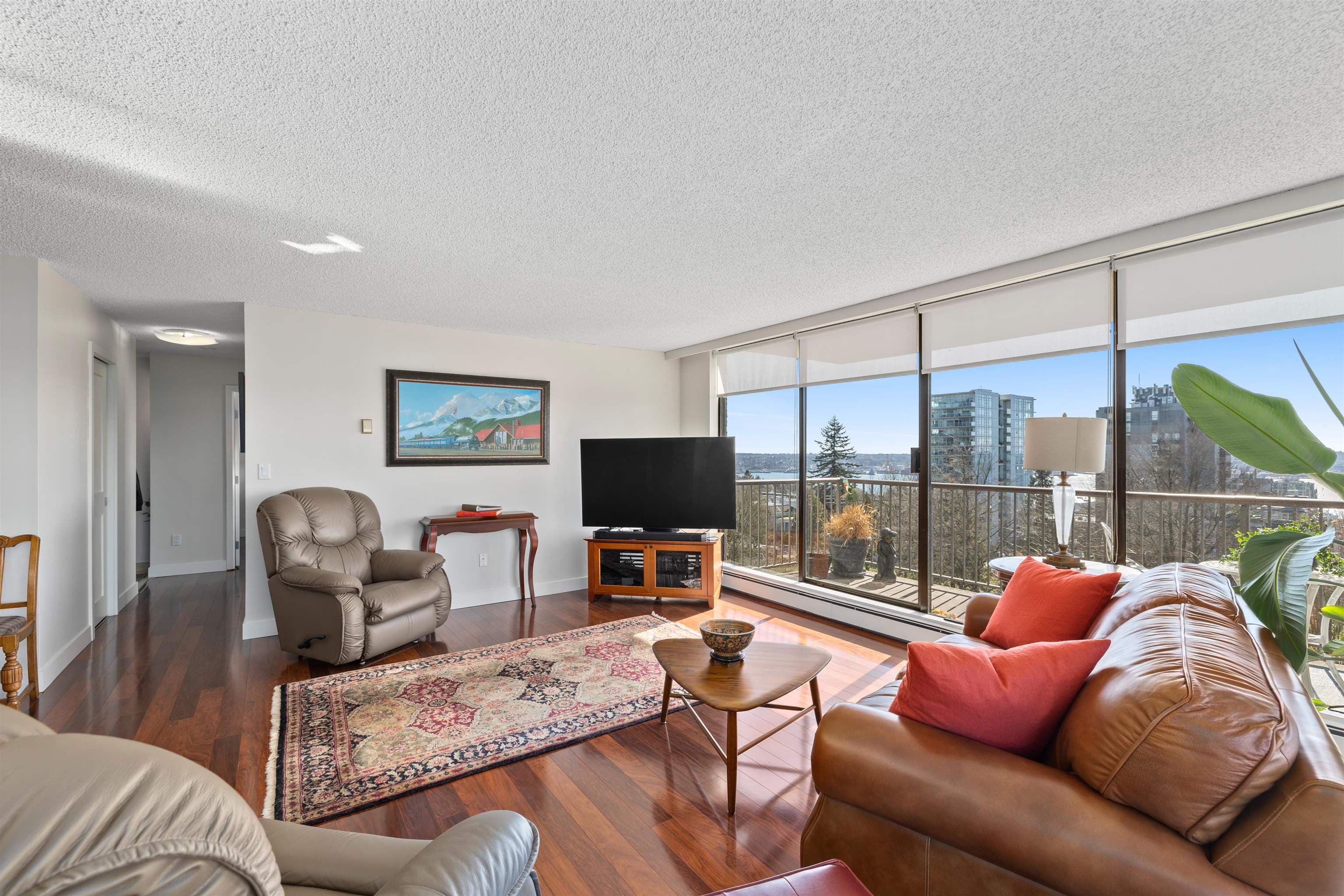 601 - 140 E Keith Road, North Vancouver, V7L 4M9 — photo 4