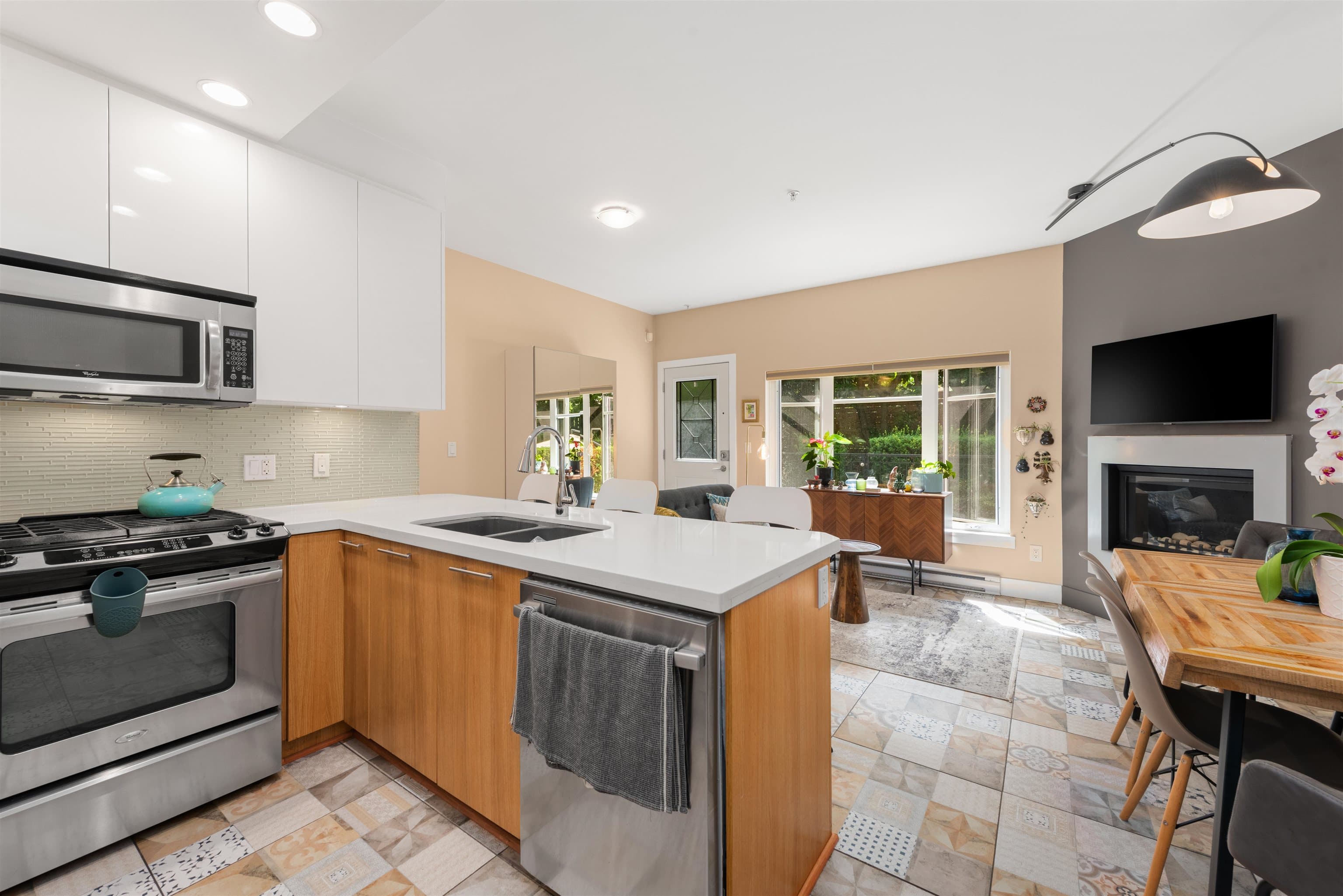 460 E 5th Avenue, Vancouver, V5T 1H9 — photo 4
