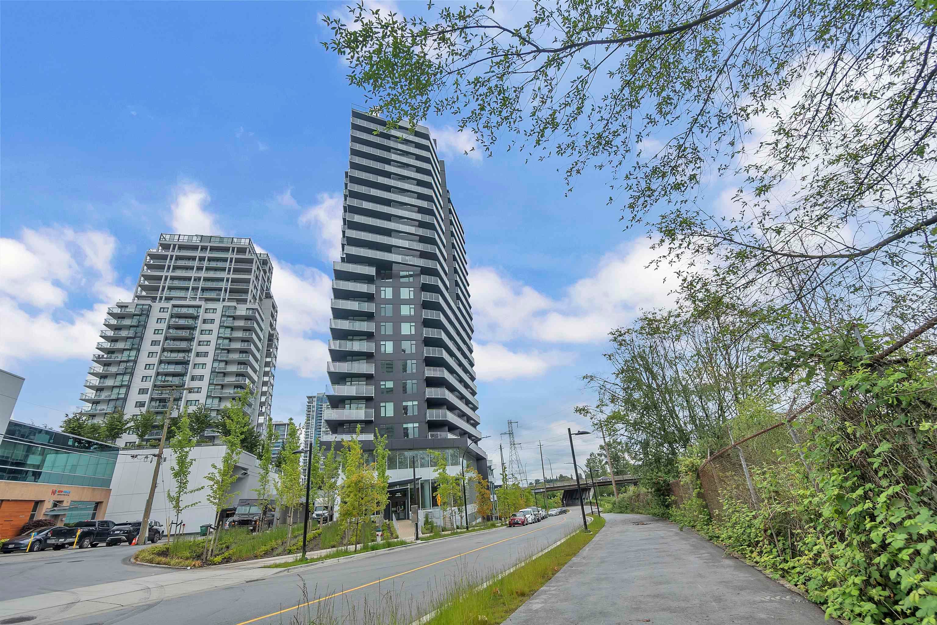 1303 - 4433 Alaska Street, Burnaby, V5C 5T3 — photo 2