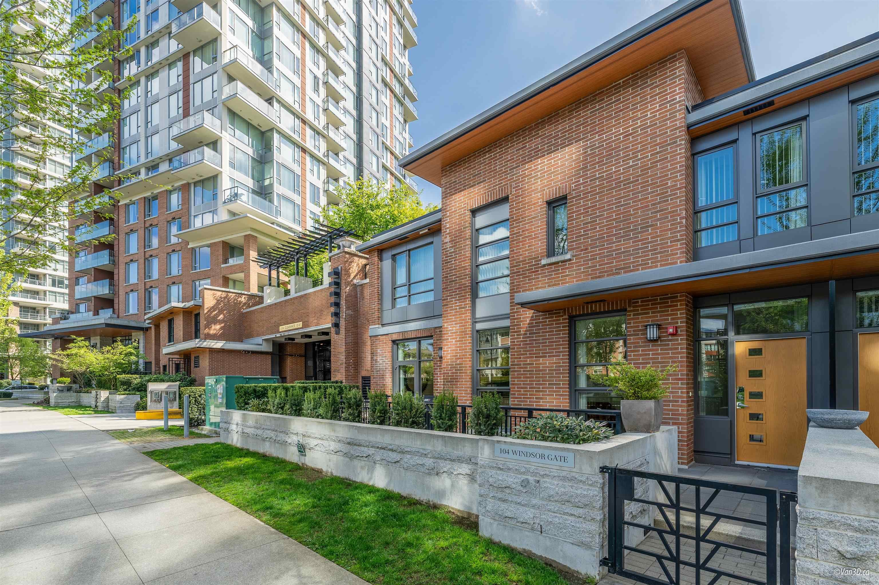 104 - 3096 Windsor Gate, Coquitlam, V3B 0P4 — photo 3