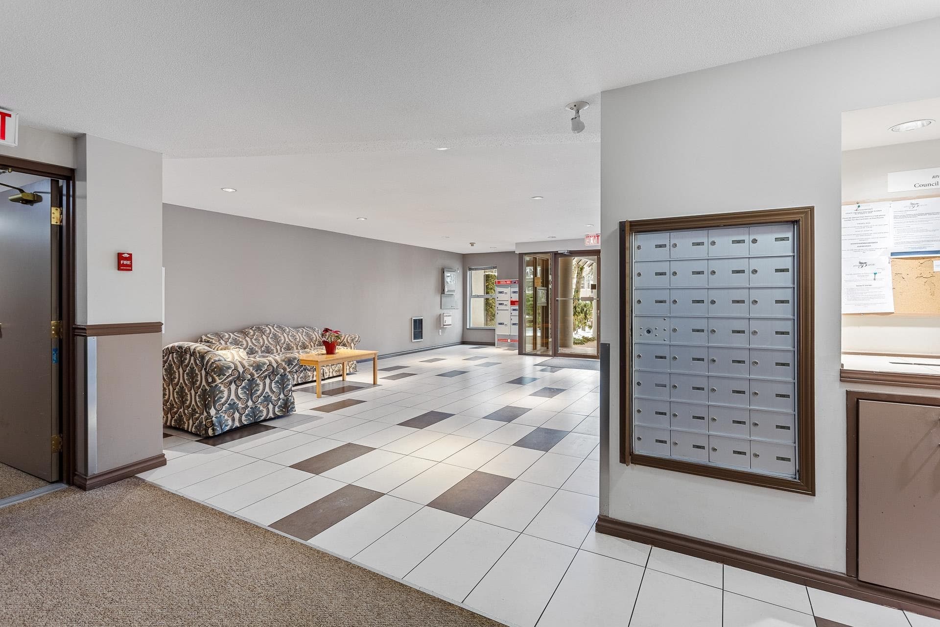 116 - 15110 108 Avenue, Surrey, V3R 0T6 — photo 3