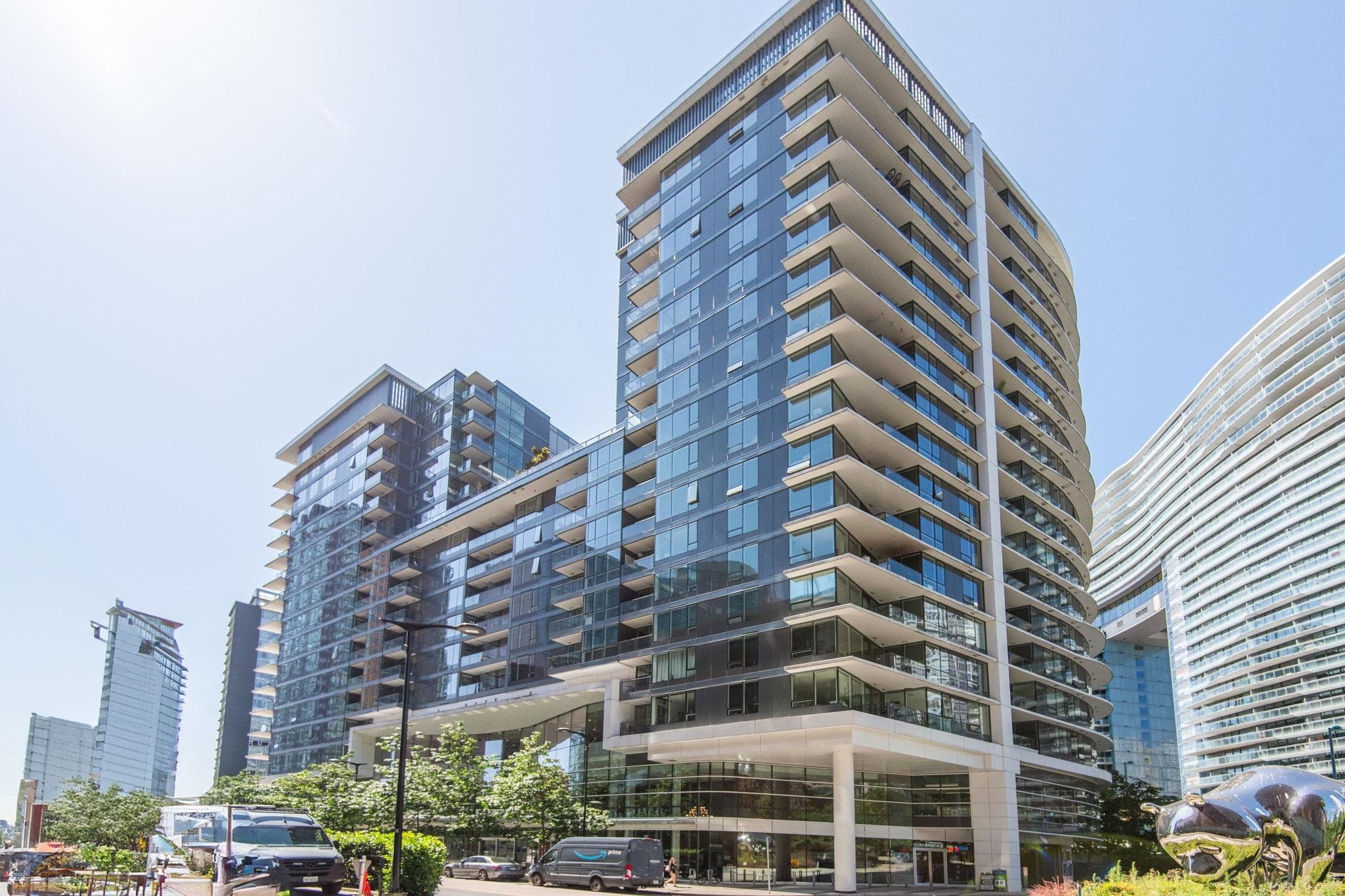 620 - 68 Smithe Street, Vancouver, V6B 0P4 — photo 1