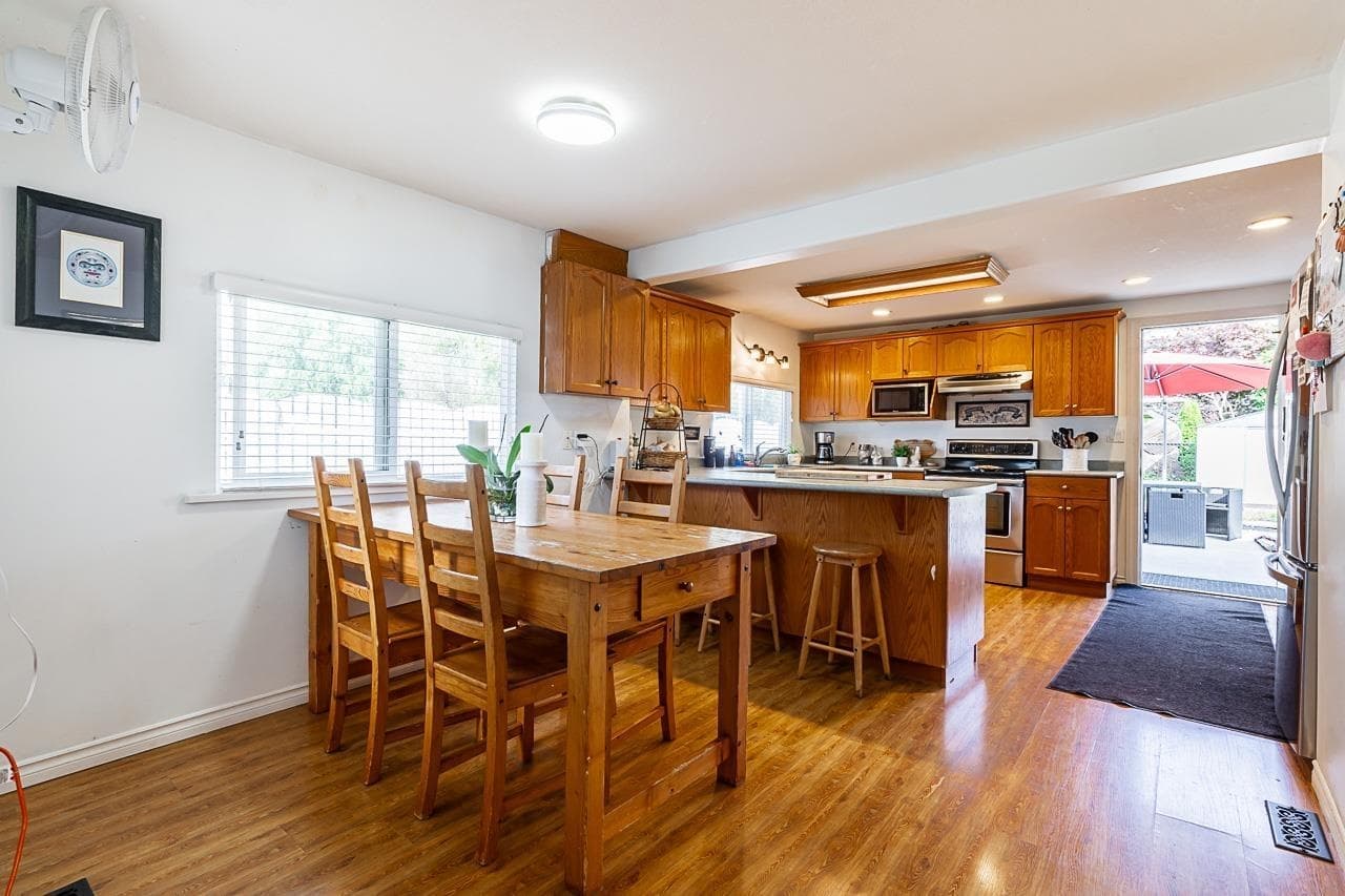 11394 240 Street, Maple Ridge, V2W 0B4 — photo 5