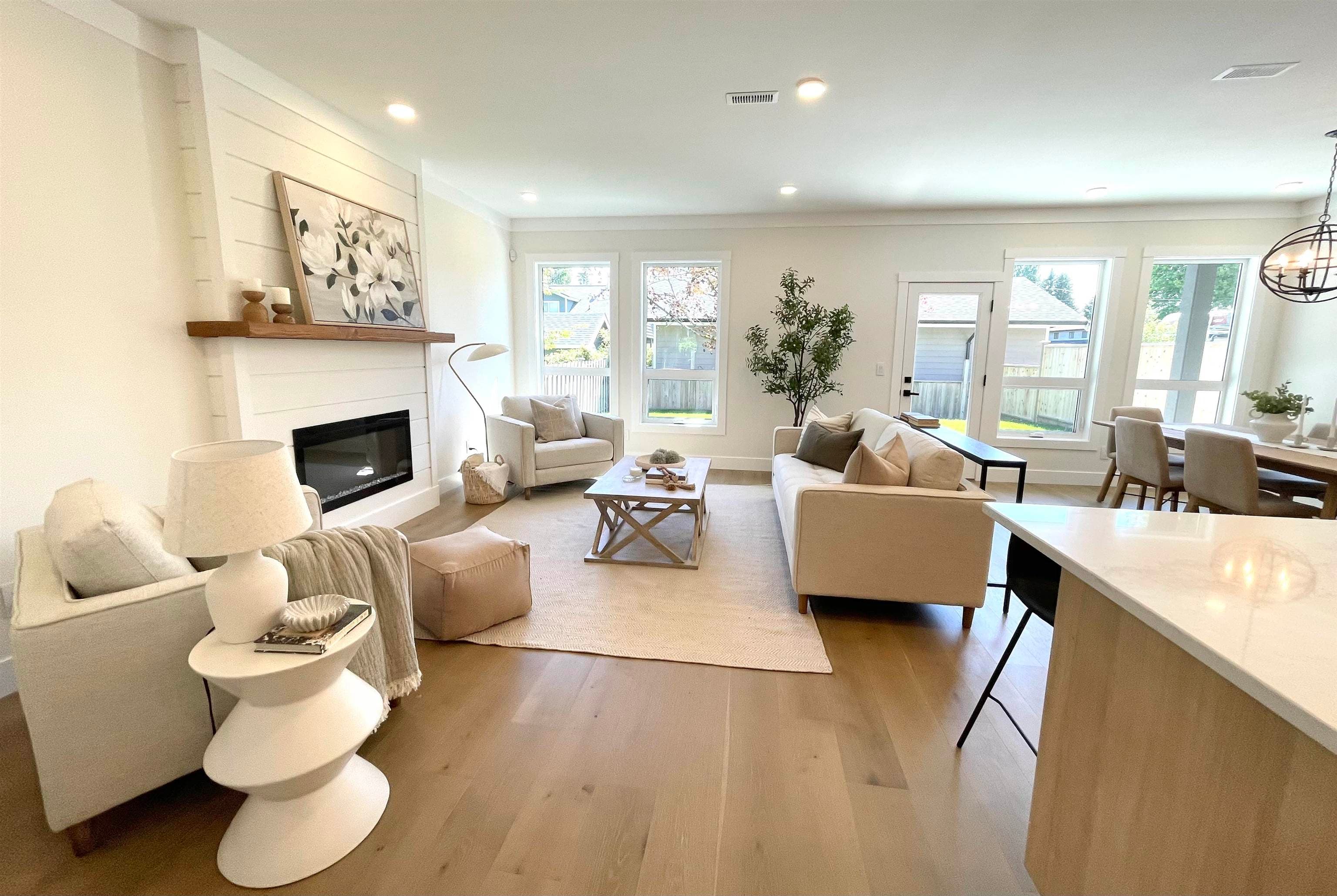 4428 46b Street, Delta, V4K 2M9 — photo 3