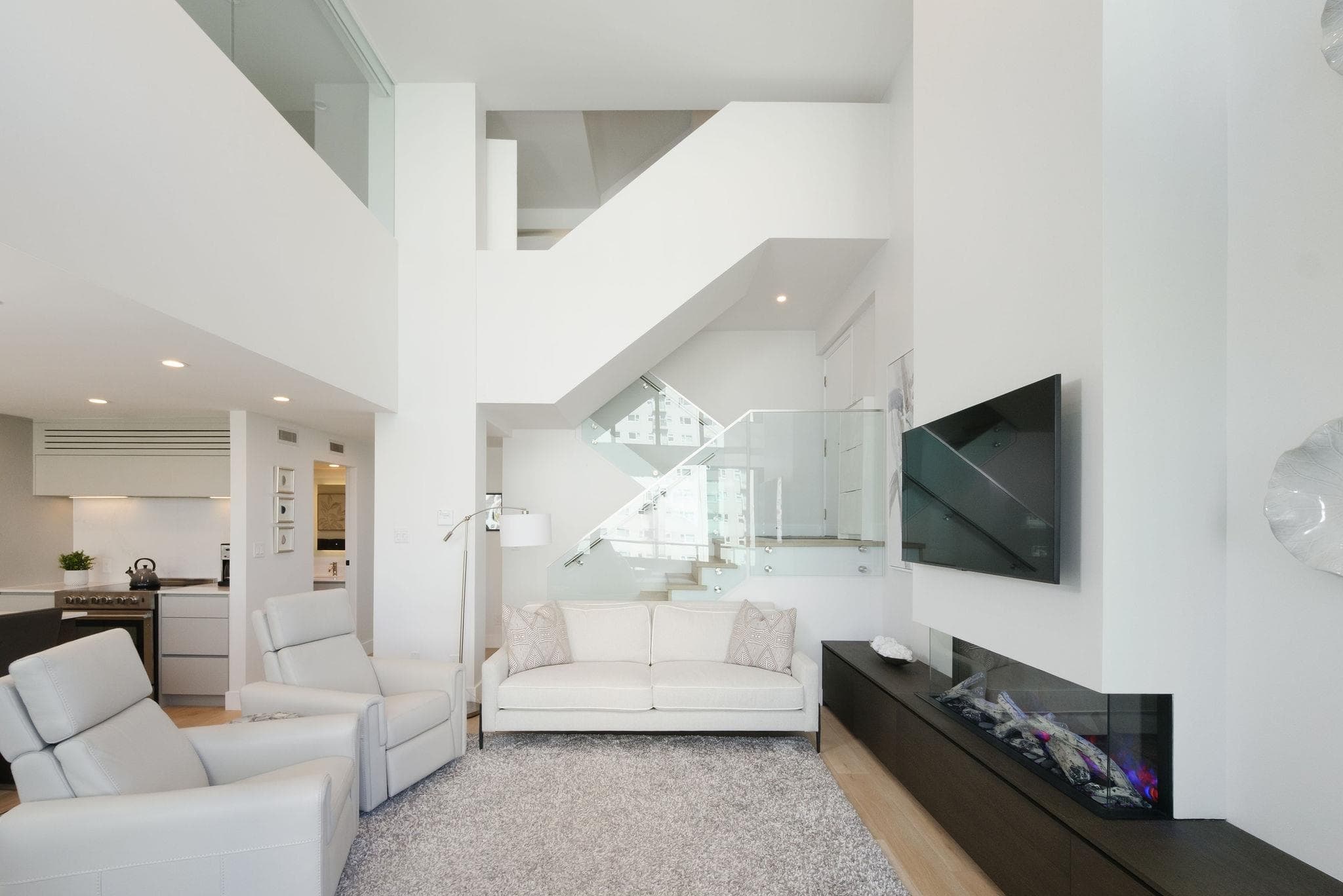 801 - 1236 Bidwell Street, Vancouver, V6G 2K9 — photo 5