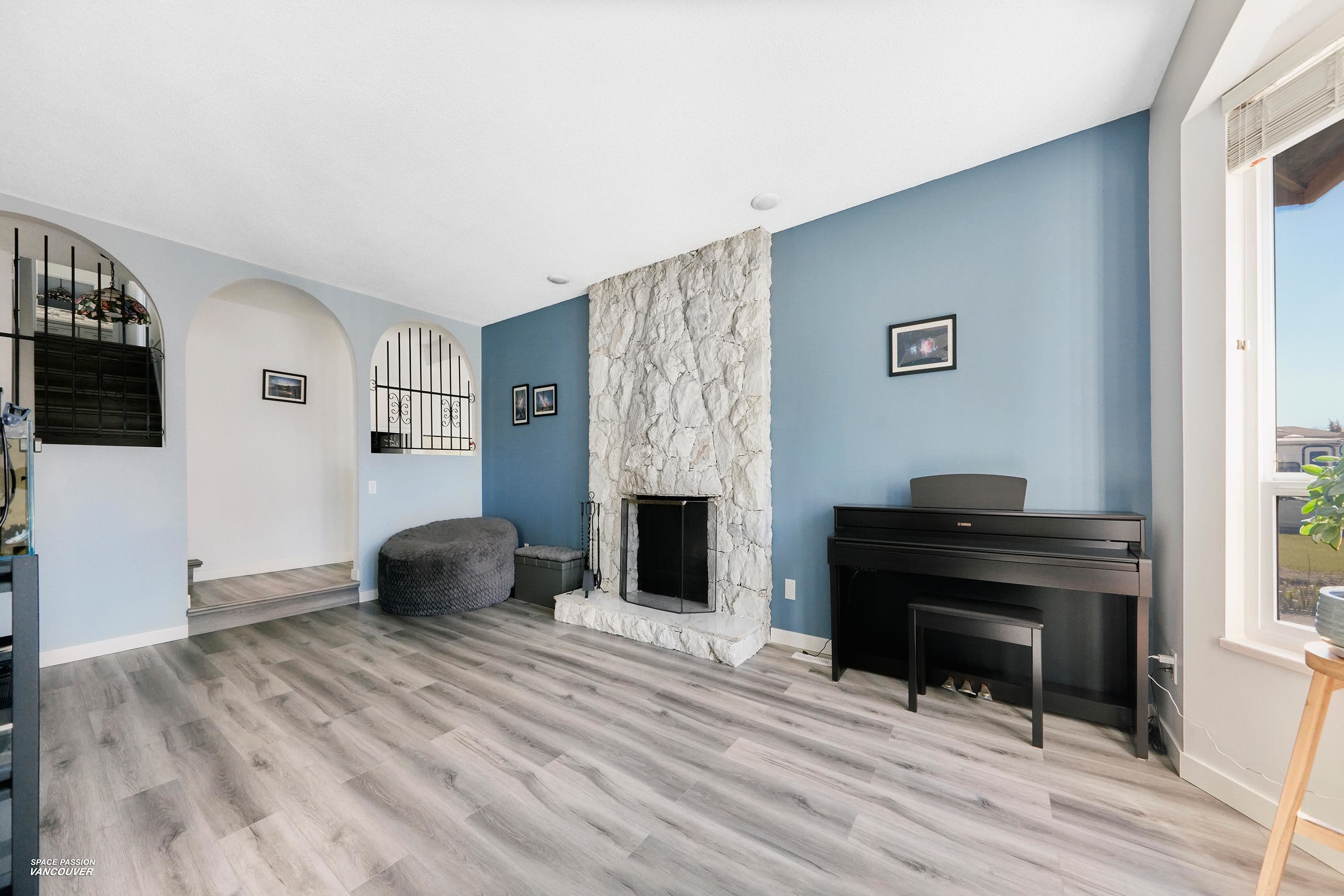 8311 Demorest Place, Richmond, V7A 4N4 — photo 3