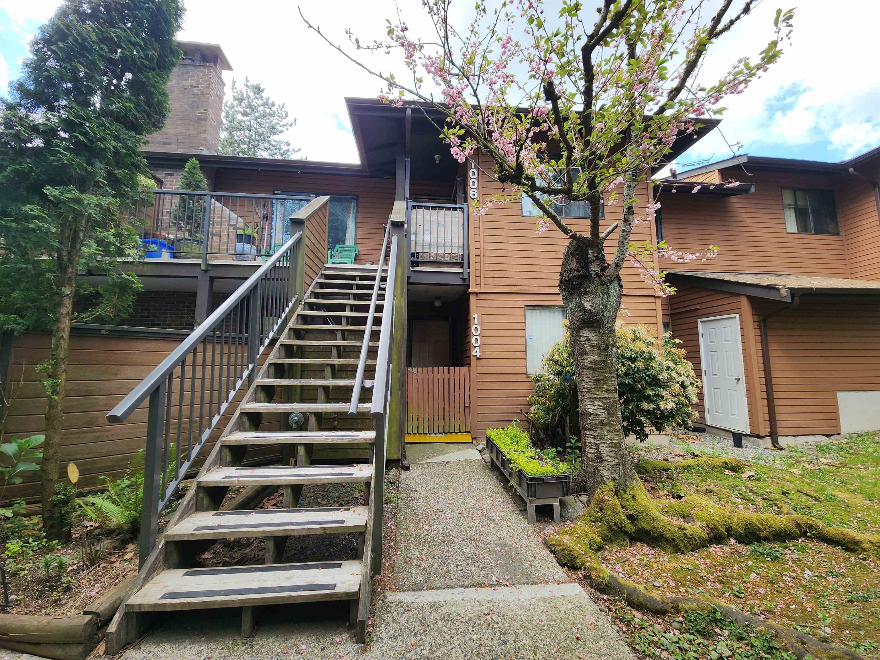 1004 - 10620 150 Street, Surrey, V3R 7S1 — photo 2