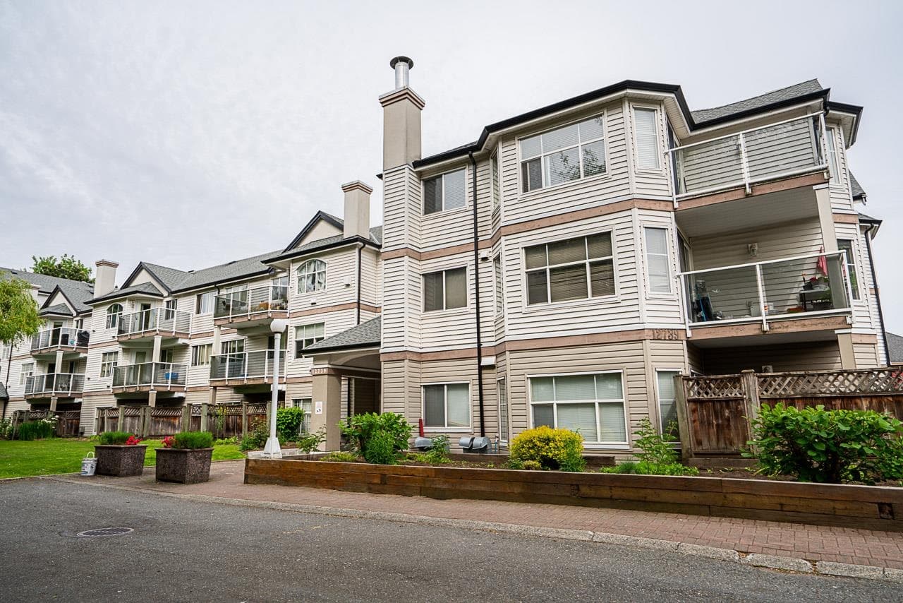 401 - 12739 72 Avenue, Surrey, V3W 2M7 — photo 3