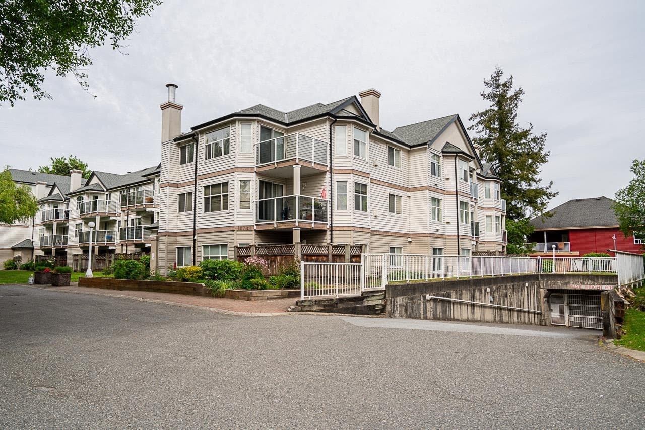401 - 12739 72 Avenue, Surrey, V3W 2M7 — photo 4